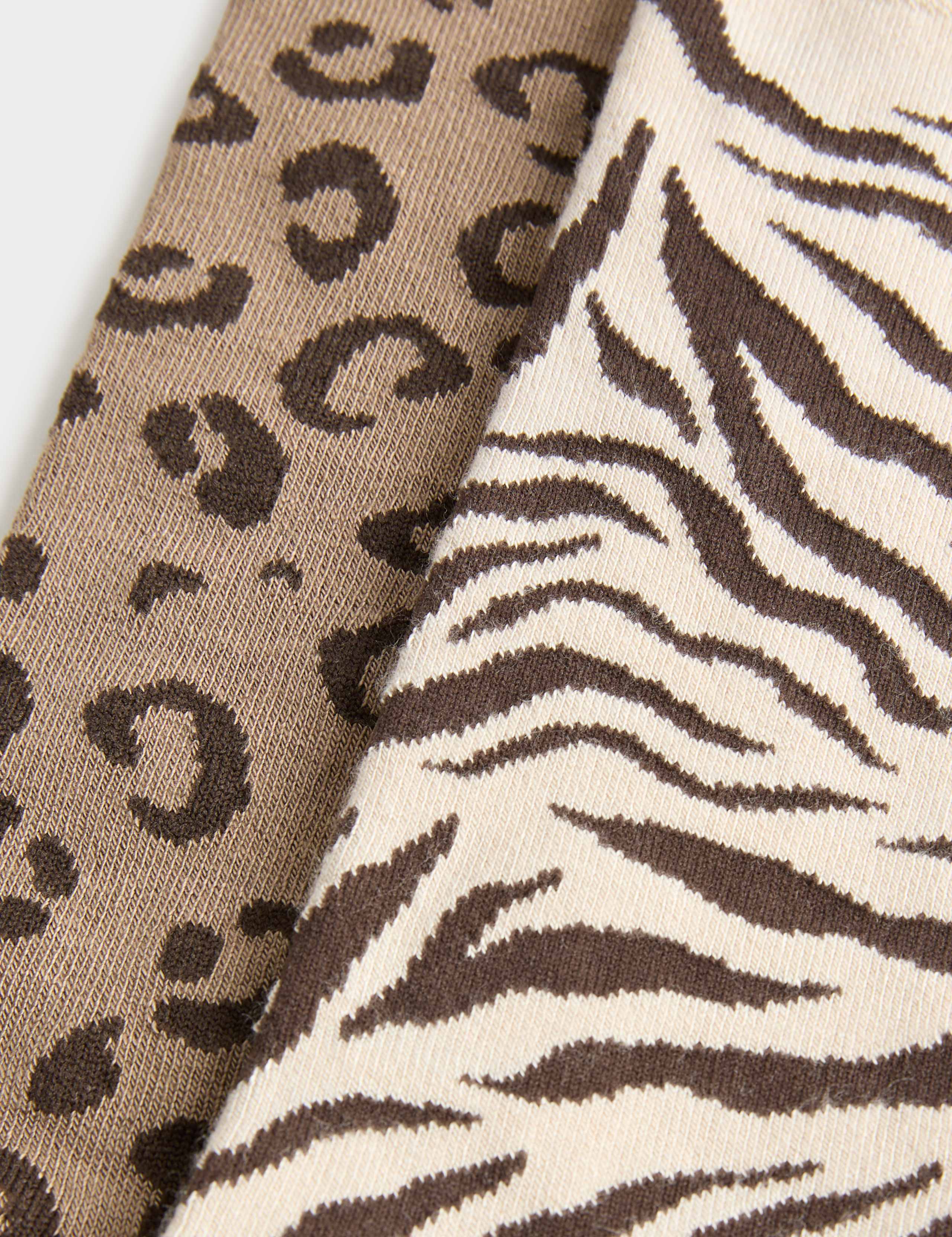 2 Pack Animal Print Crew Socks 5 of 5