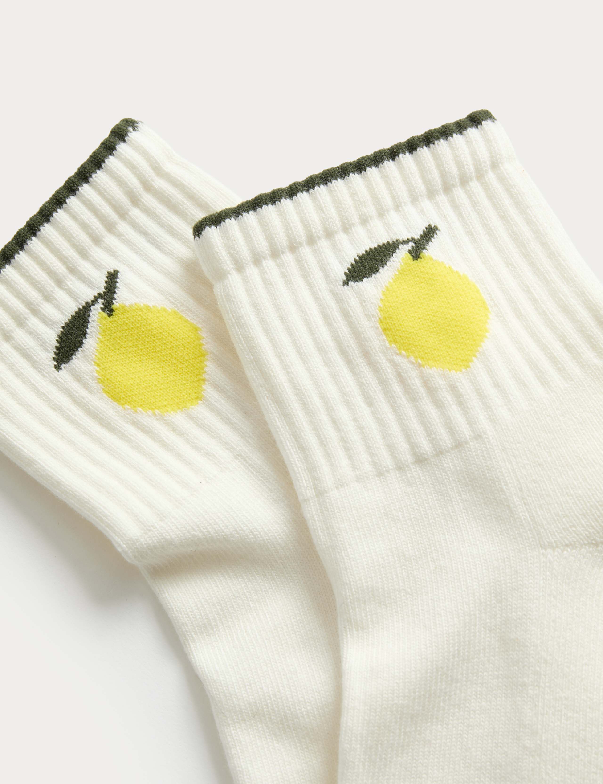 2 Pack Cotton Rich Fruit Ankle High Socks 4 of 4