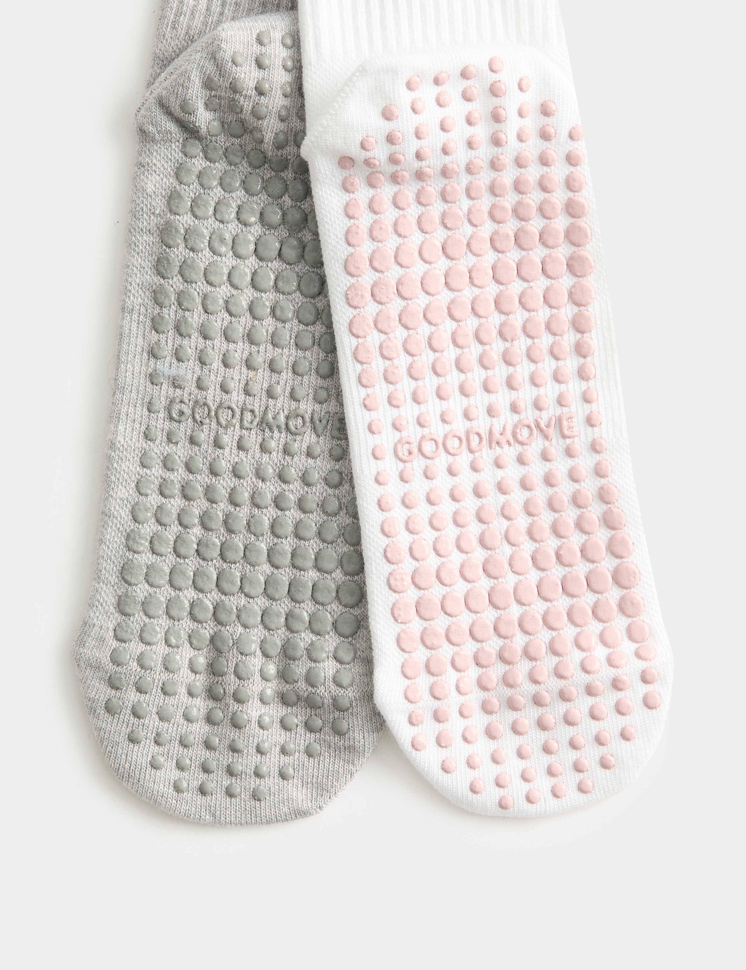 2pk Cotton Blend Stripe Yoga Socks 3 of 3