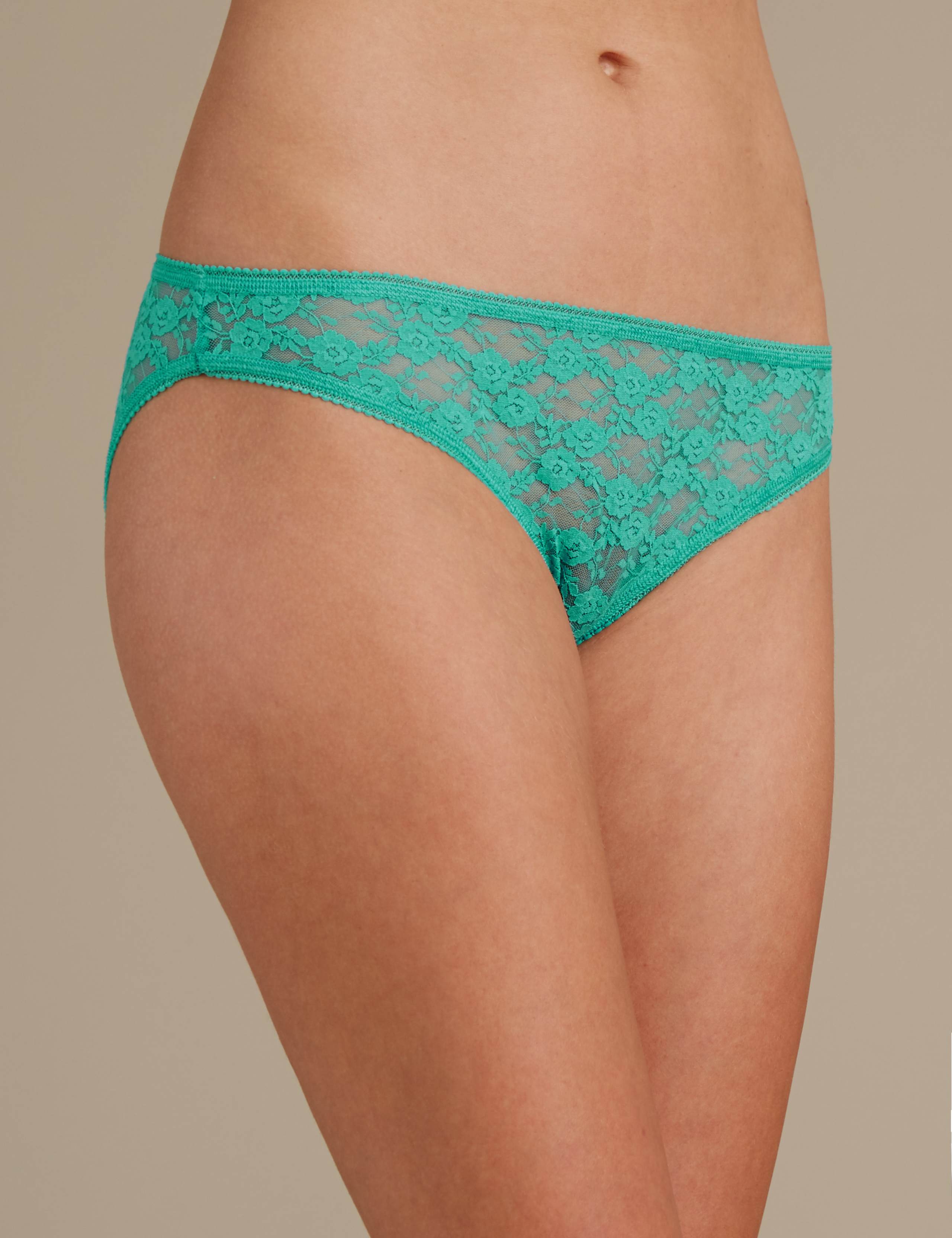 5 Pack Cotton Rich Assorted Lace Bikini Knickers 3 of 5
