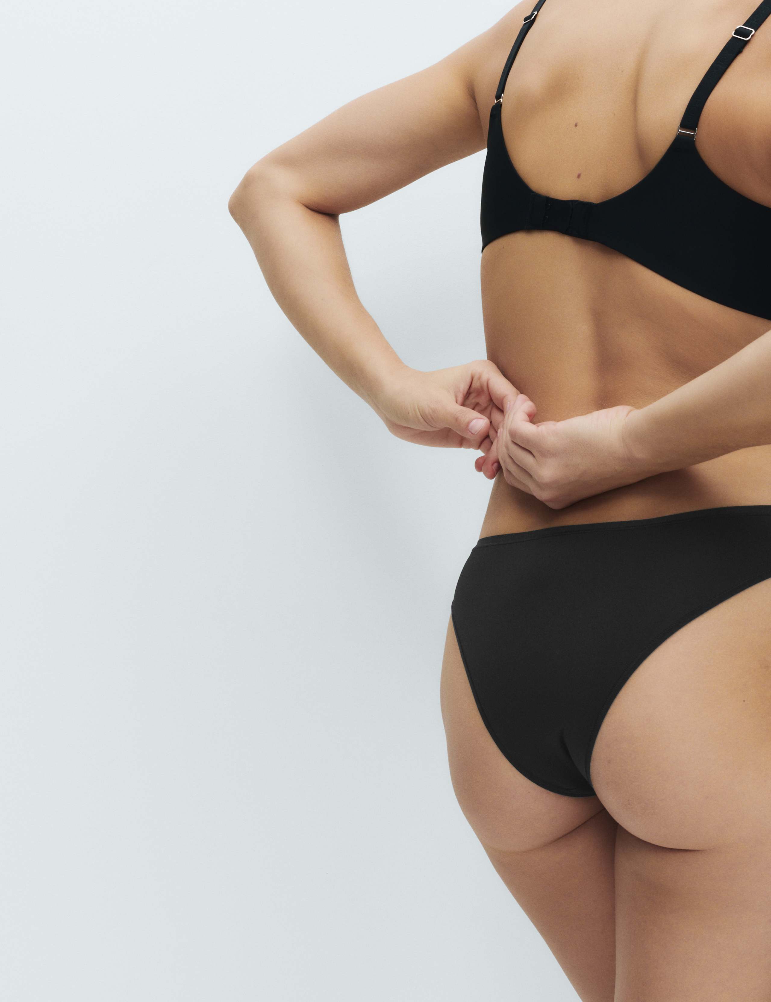 5pk Microfibre Brazilian Knickers 2 of 5