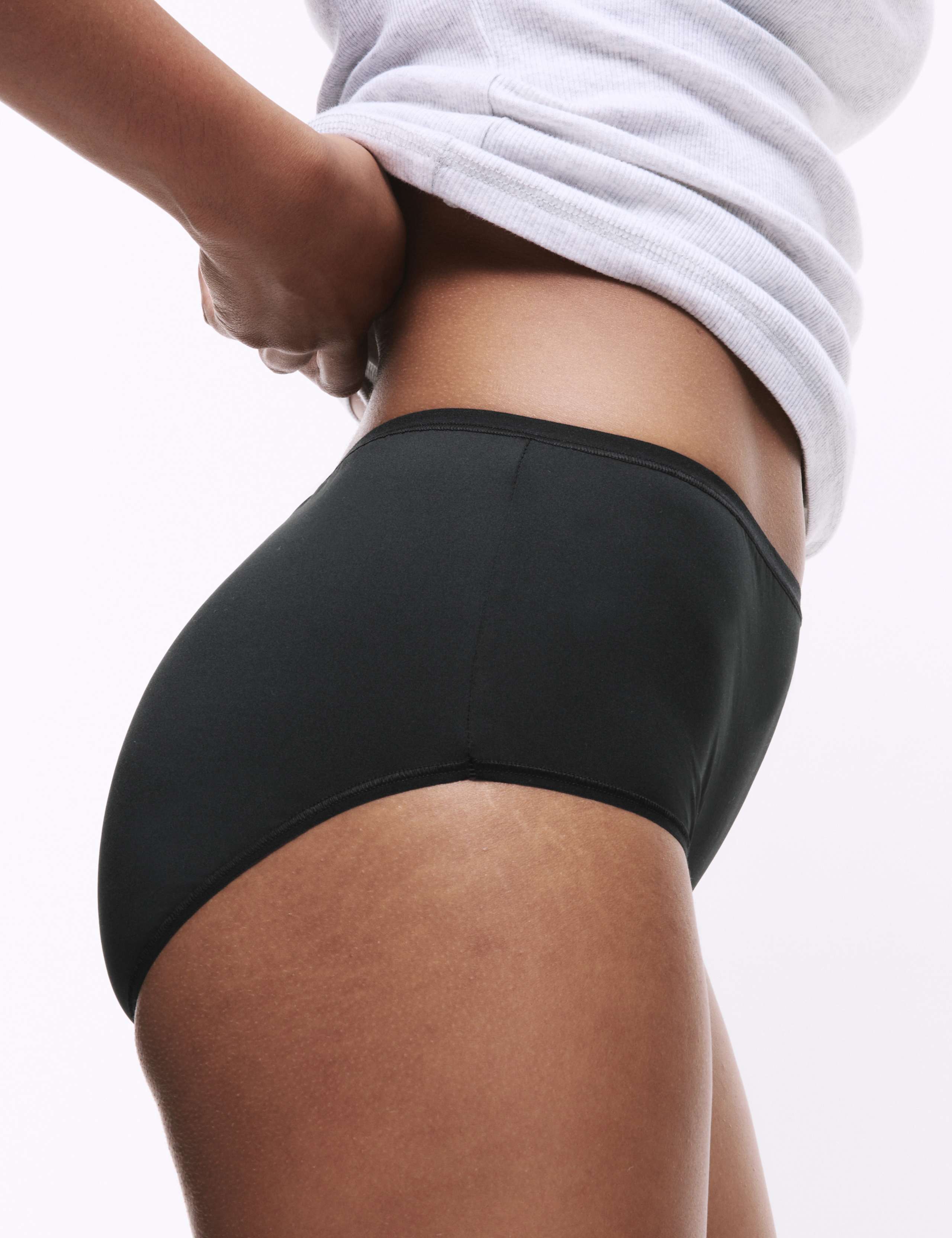 5pk No VPL Microfibre High Rise Shorts 2 of 5