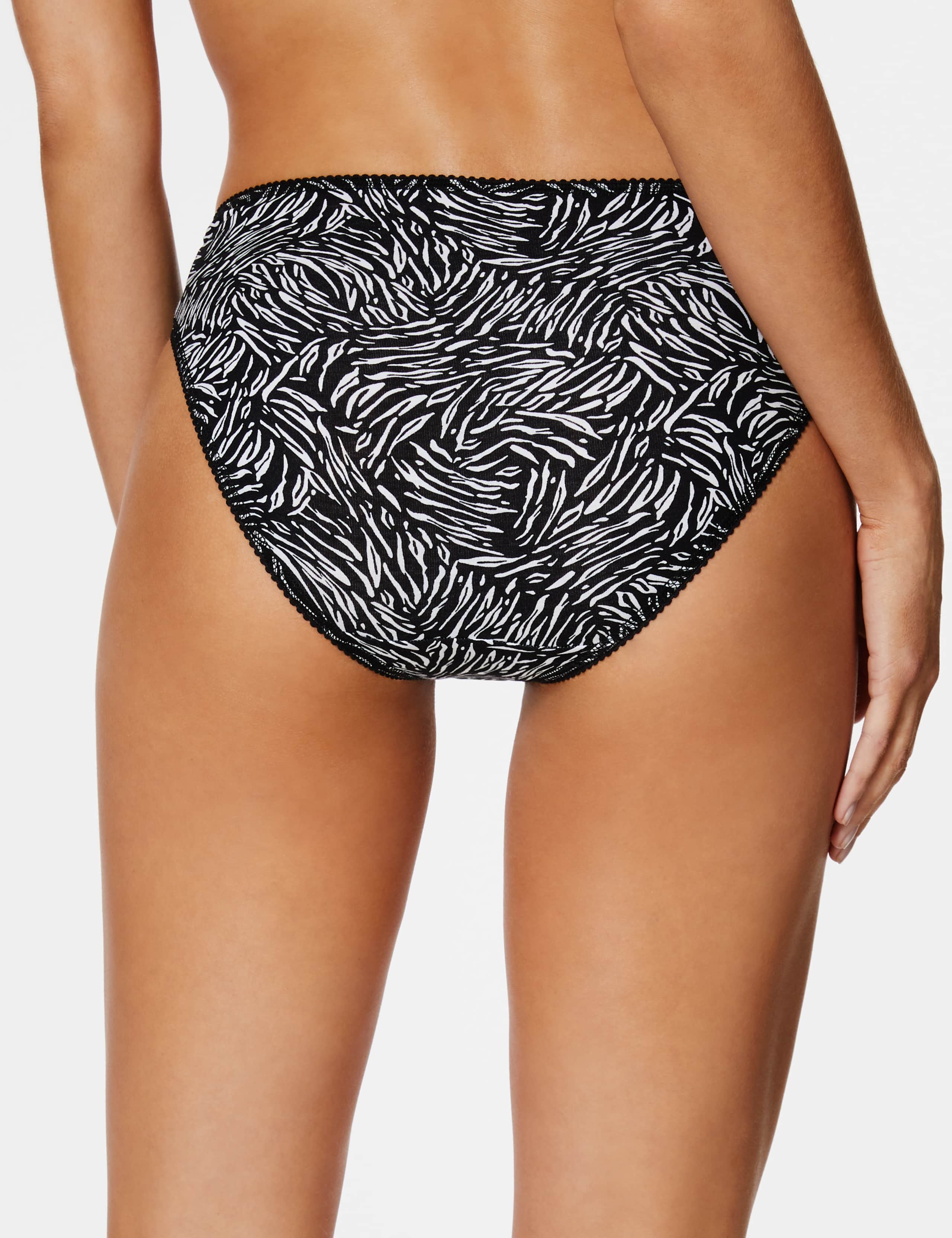 5 Pack Cotton Rich High Leg Knickers 3 of 3