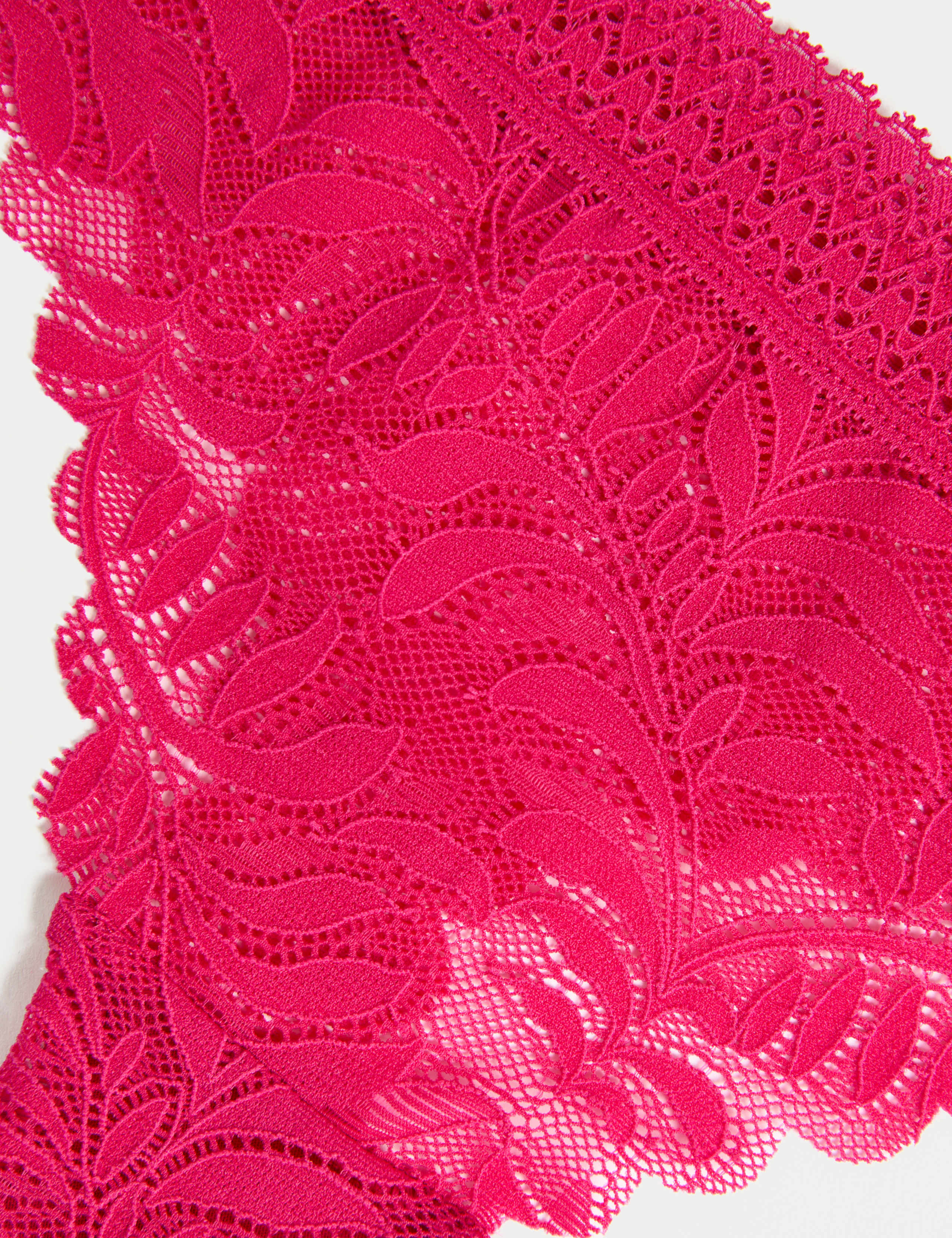 3pk Flexifit™ Lace Thongs 5 of 5