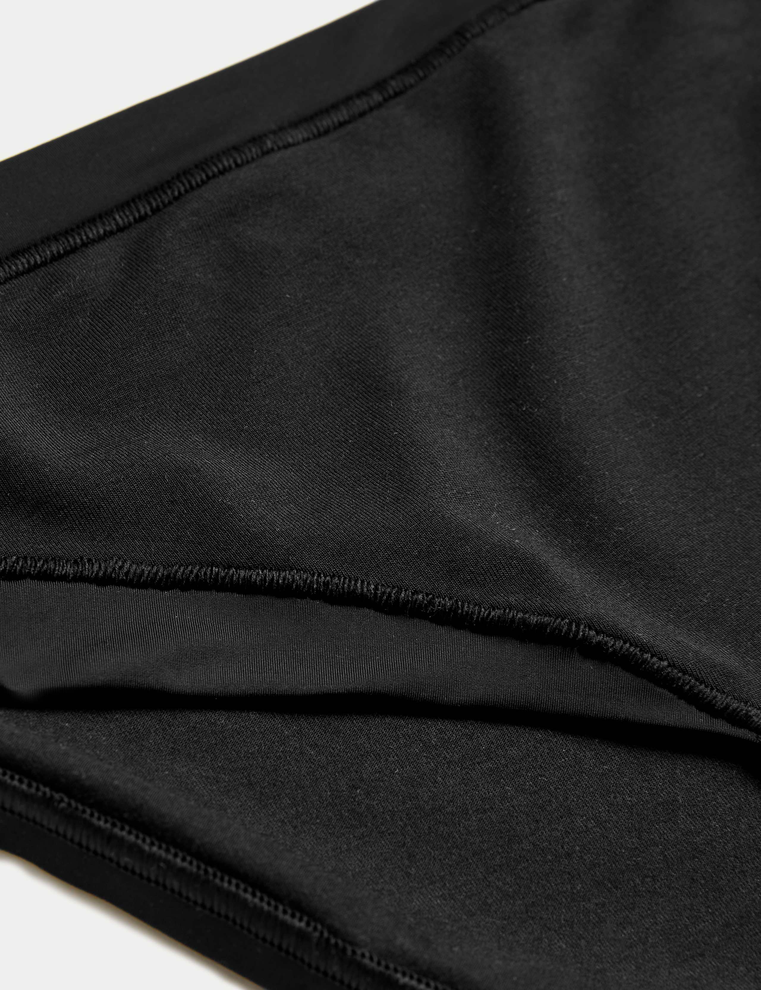 3pk Flexifit™ Modal Bikini Knickers 5 of 5