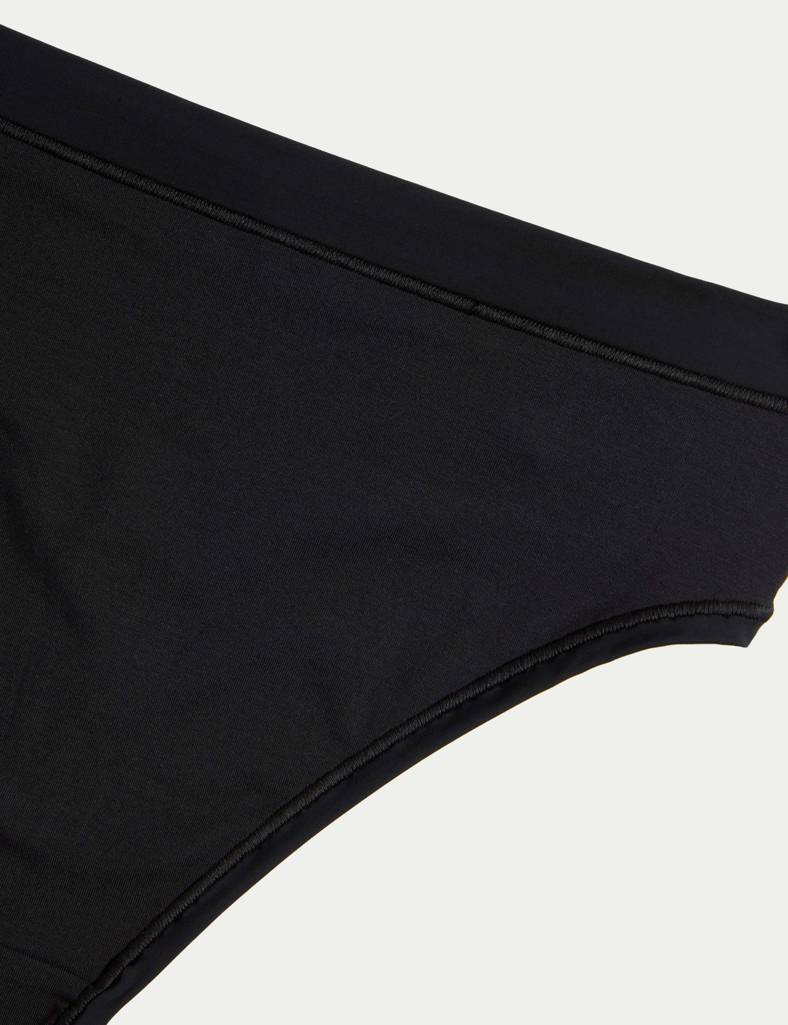3pk Flexifit™ High Waisted Thongs 5 of 5
