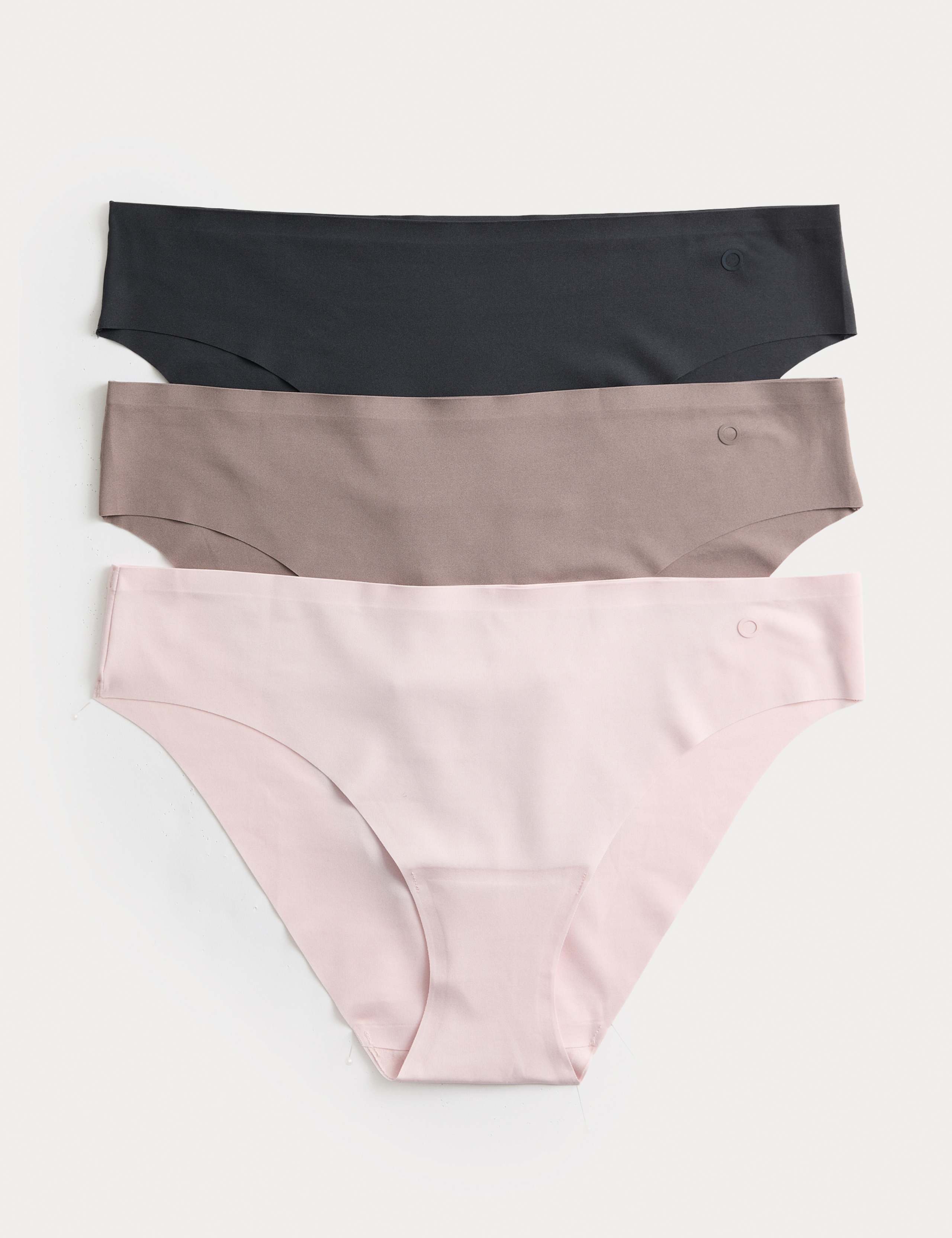 3pk Invisible No VPL Brazilian Knickers 1 of 5