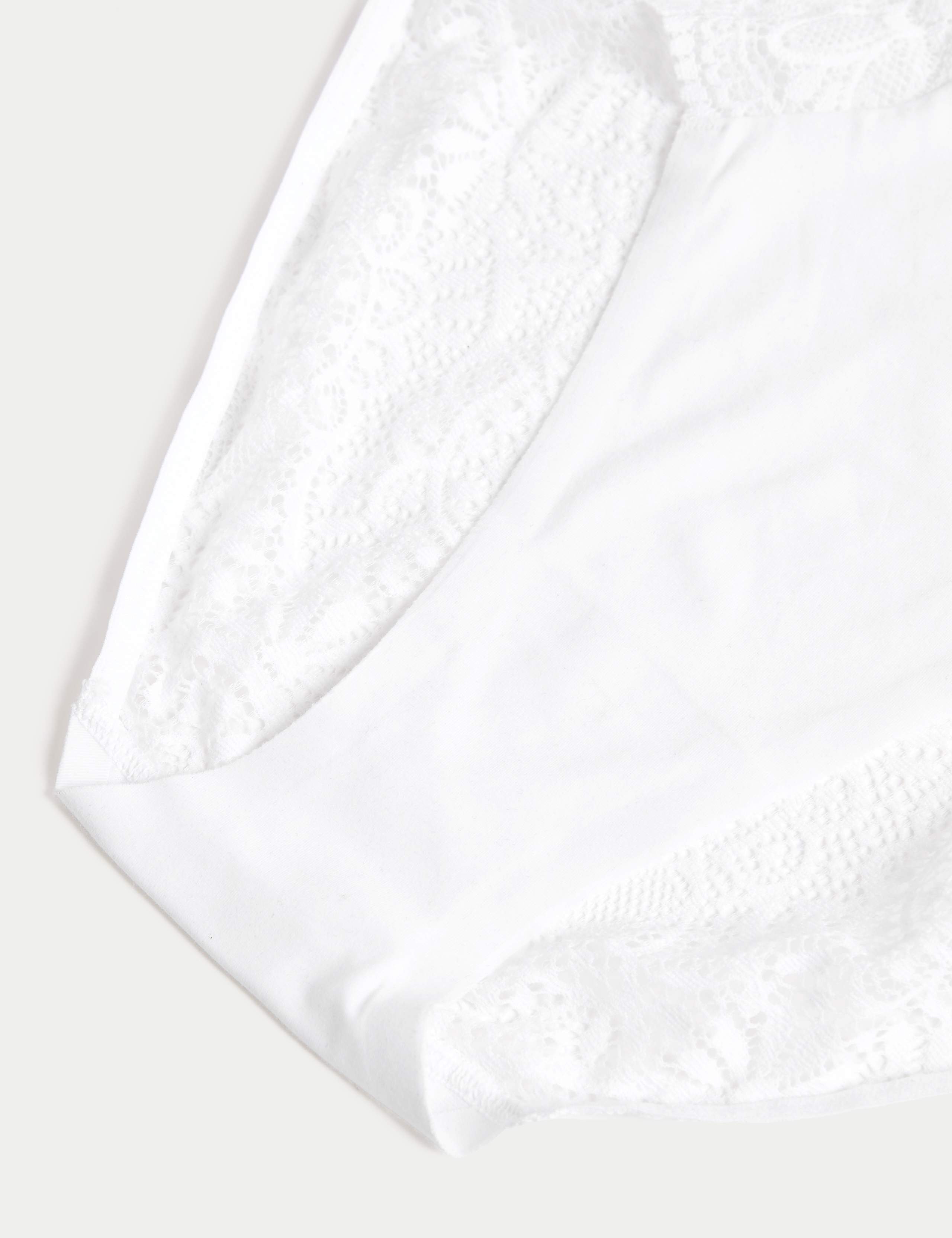 3pk Body Soft™ High Leg Knickers 5 of 5