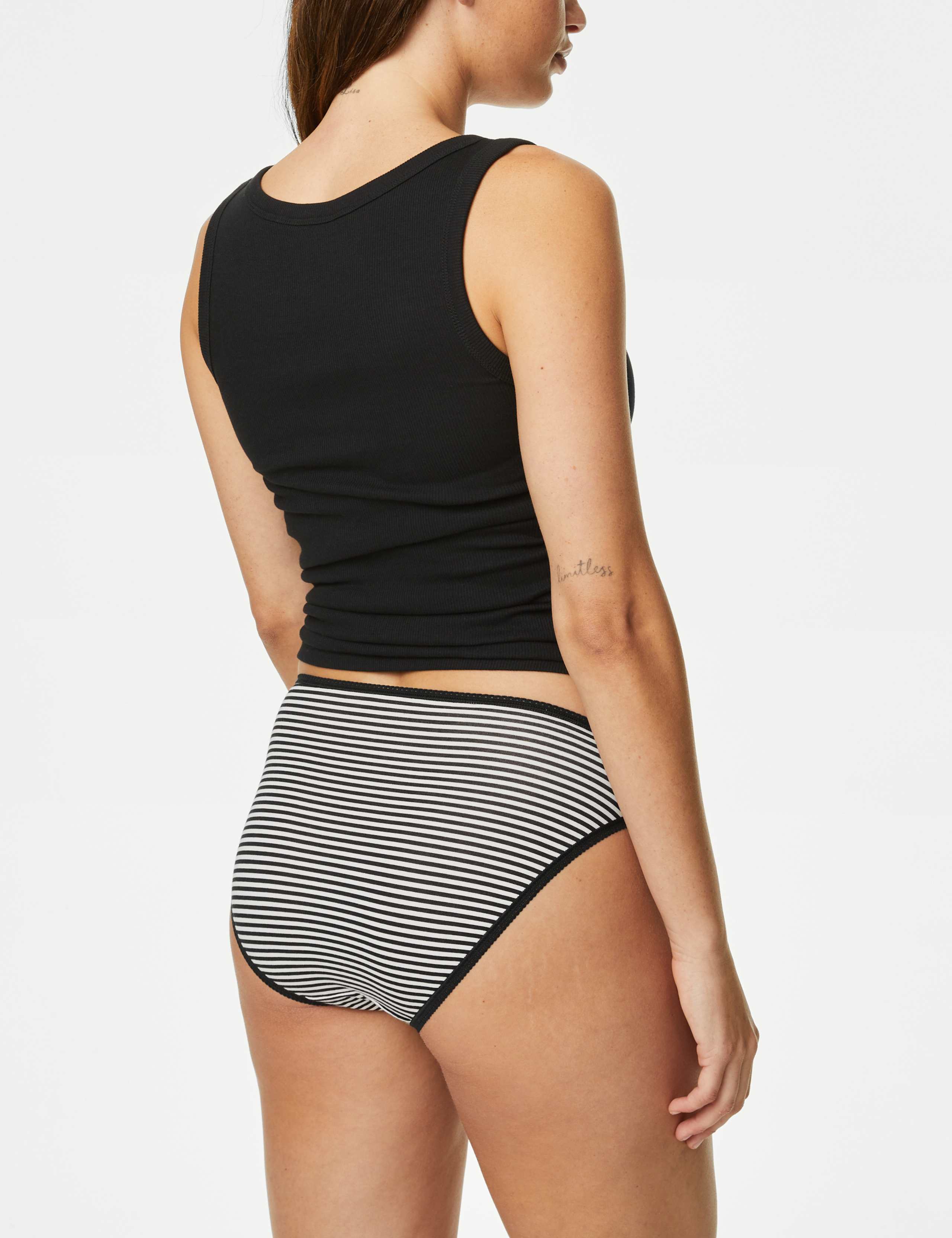 5pk Cotton Lycra™ High Leg Knickers 4 of 5