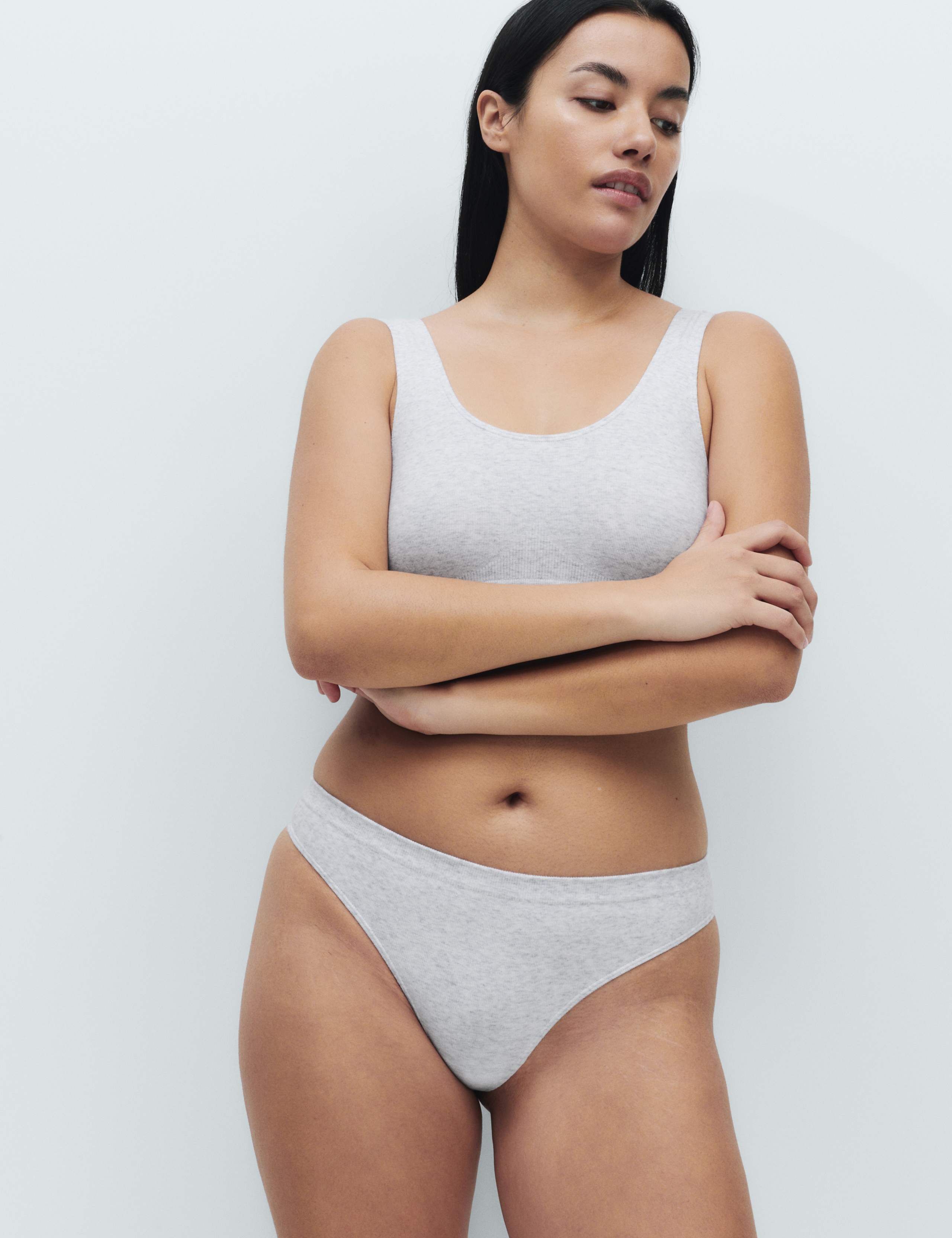 3 Pack Seamless Thongs 3 of 5