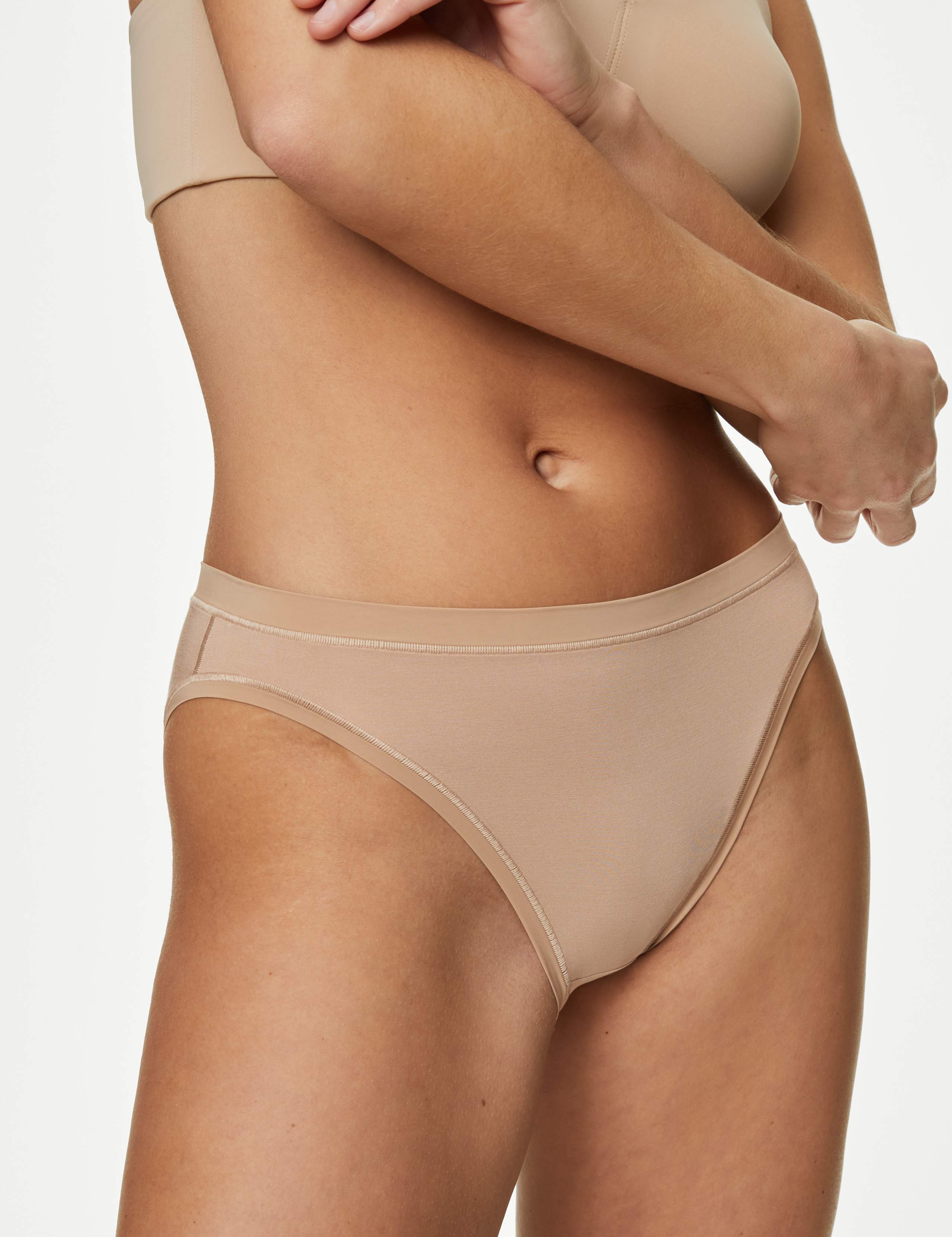 3pk Flexifit™ Modal High Leg Knickers 2 of 3