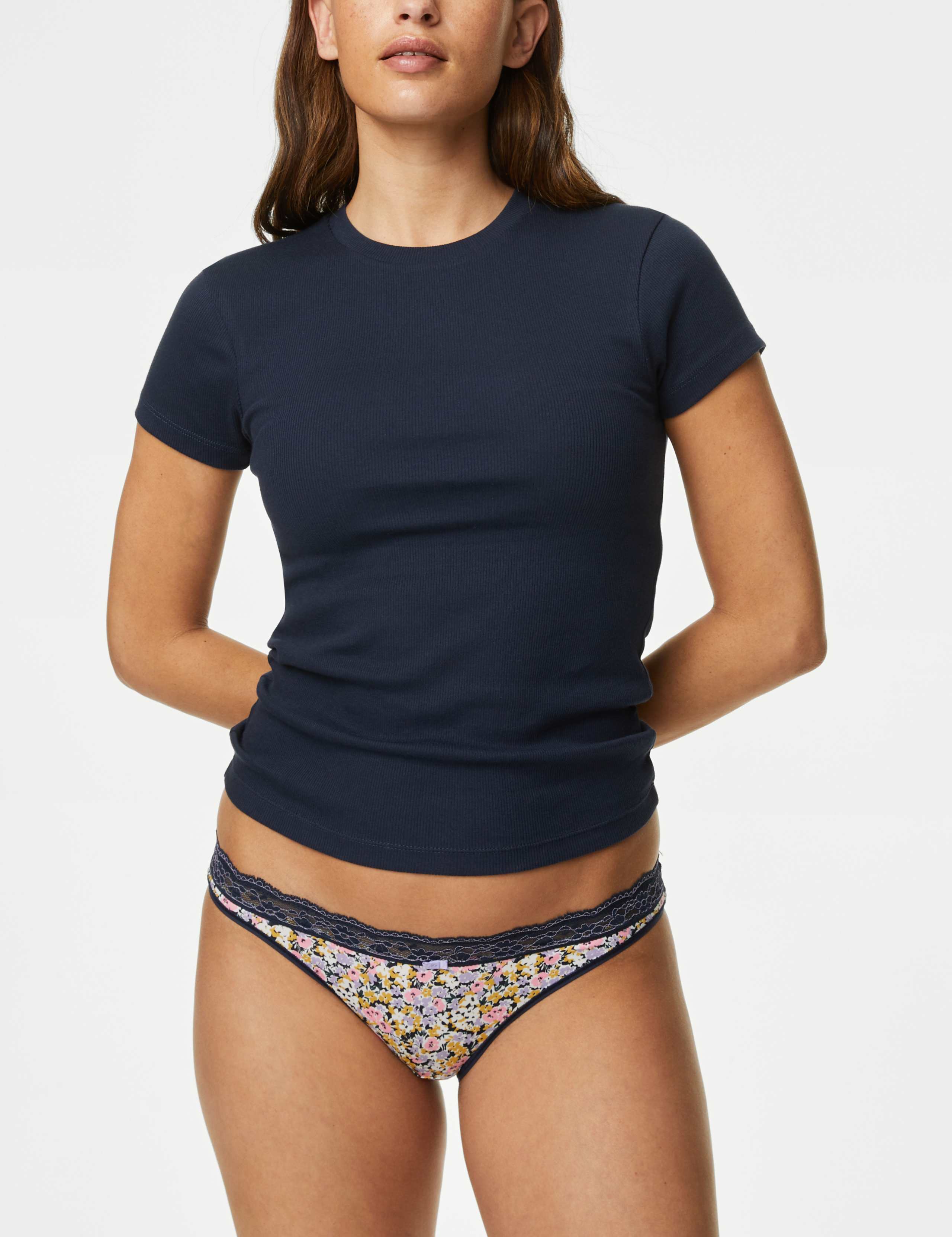 5pk Assorted Bikini Knickers 2 of 5