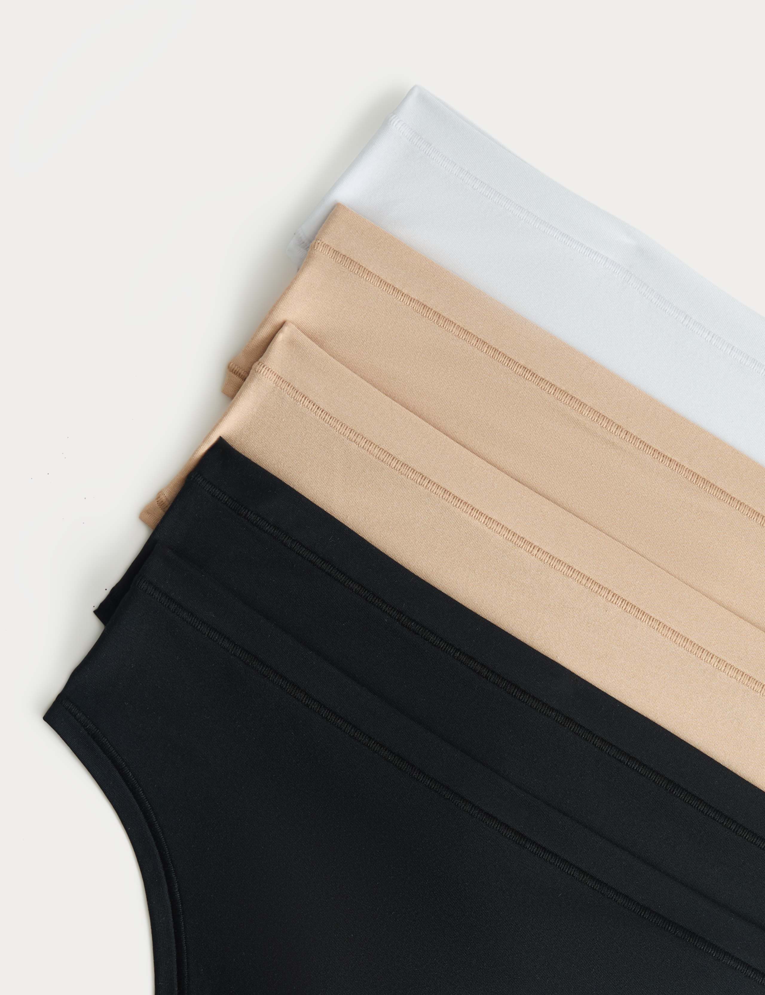 5 Pack Flexifit™ Modal Rich Thongs 6 of 6