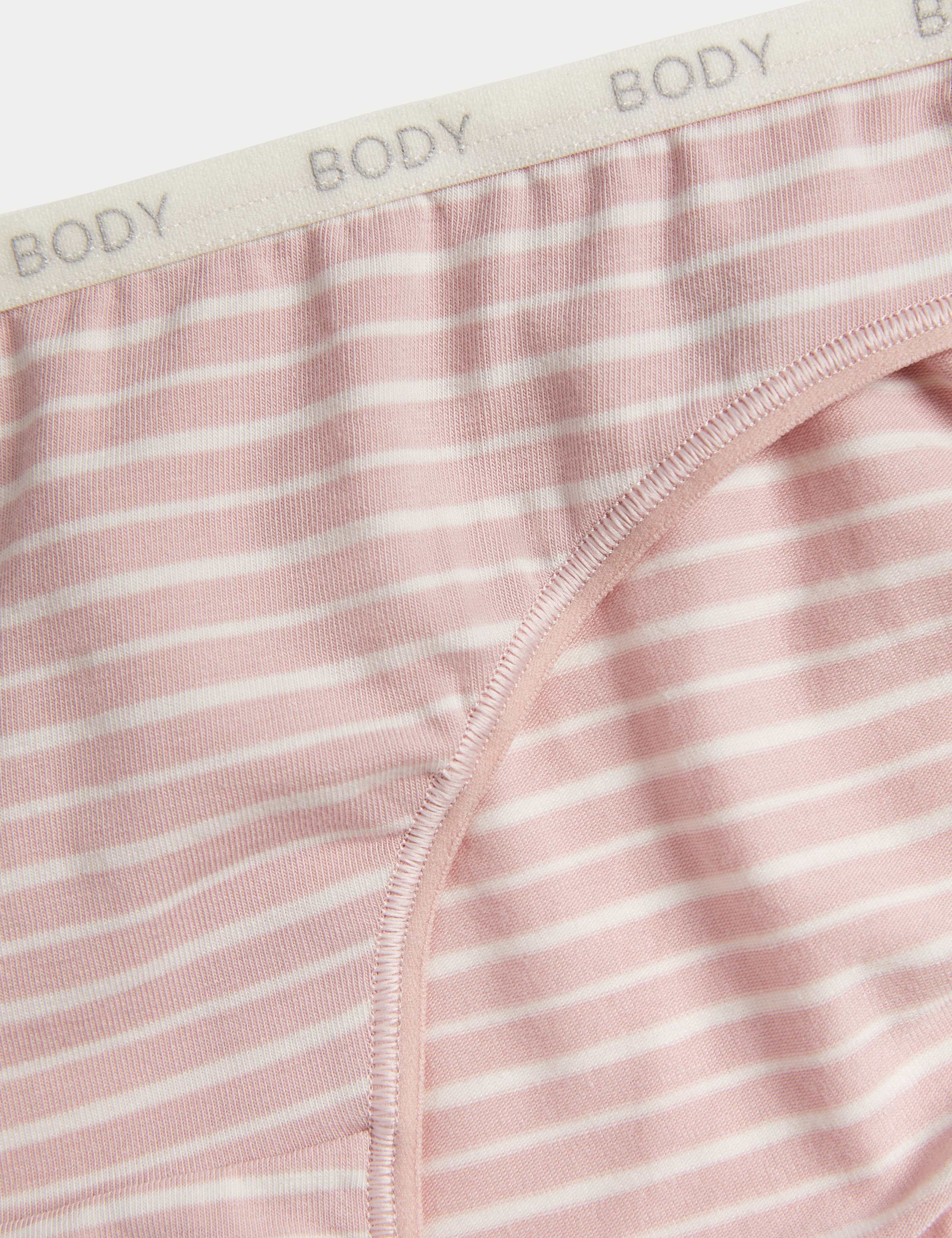 4pk Cotton Rich Bikini Knickers 6 of 6