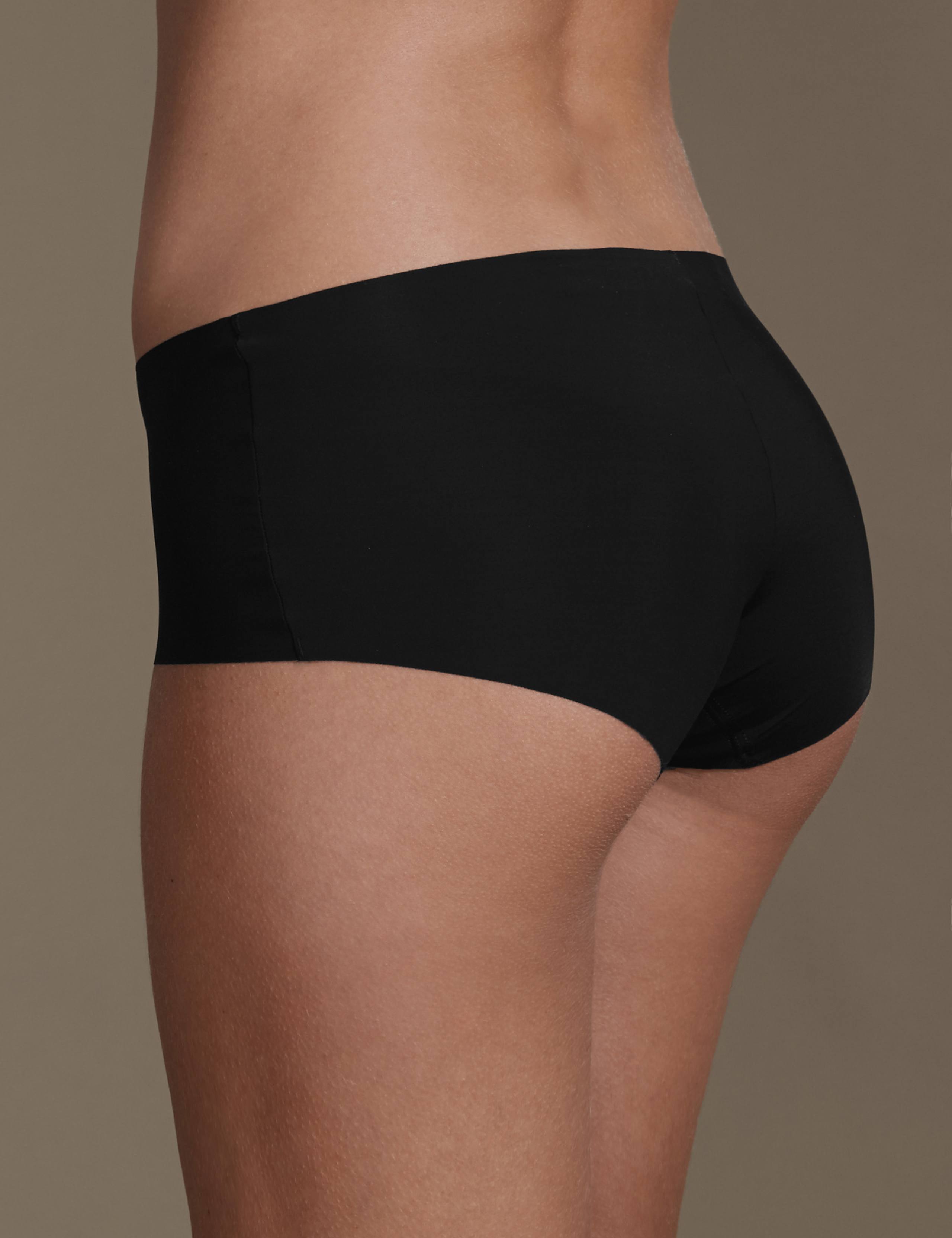 No VPL Low Rise Shorts 3 of 3