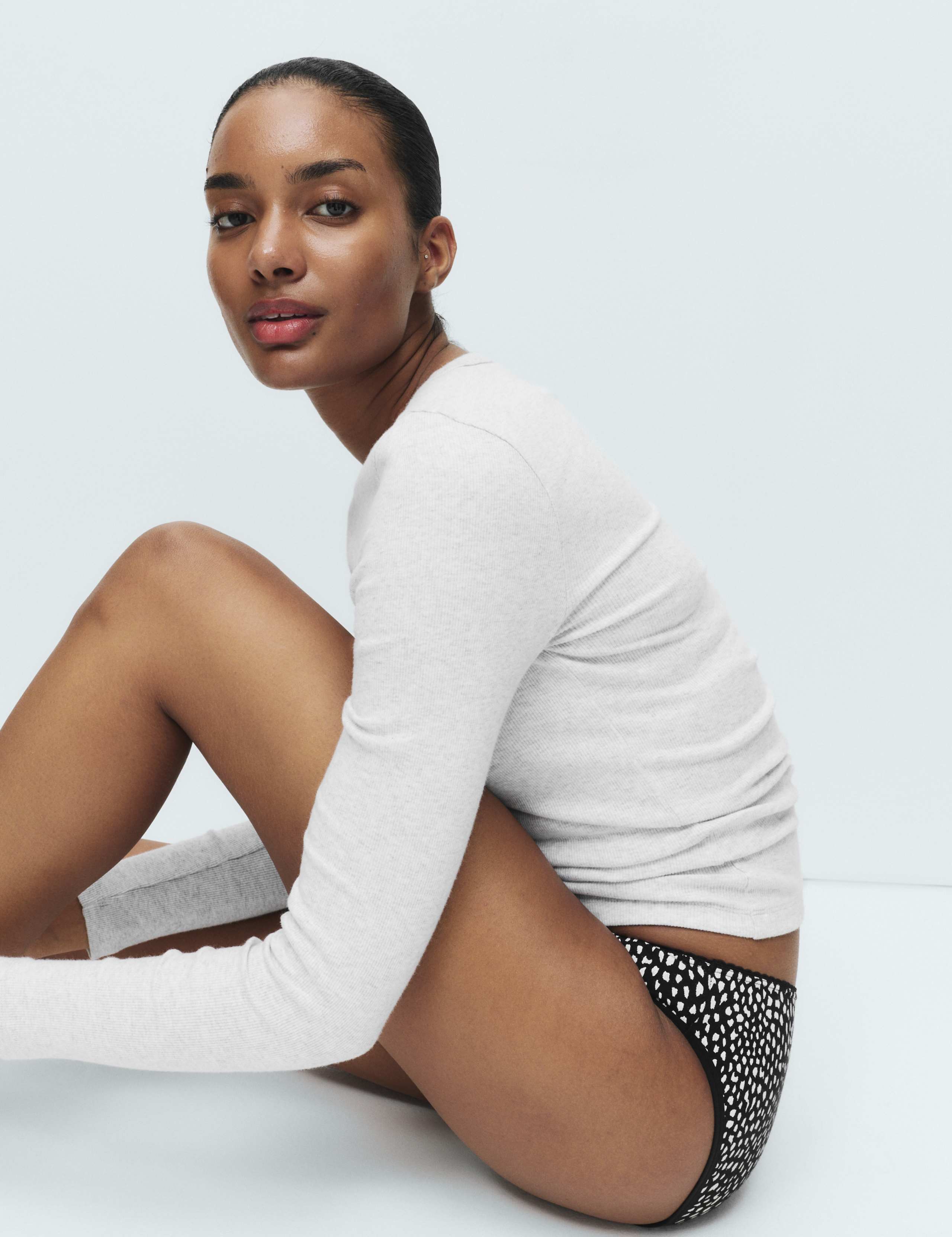 3pk Heavy Absorbency Period Bikini Knickers 2 of 8