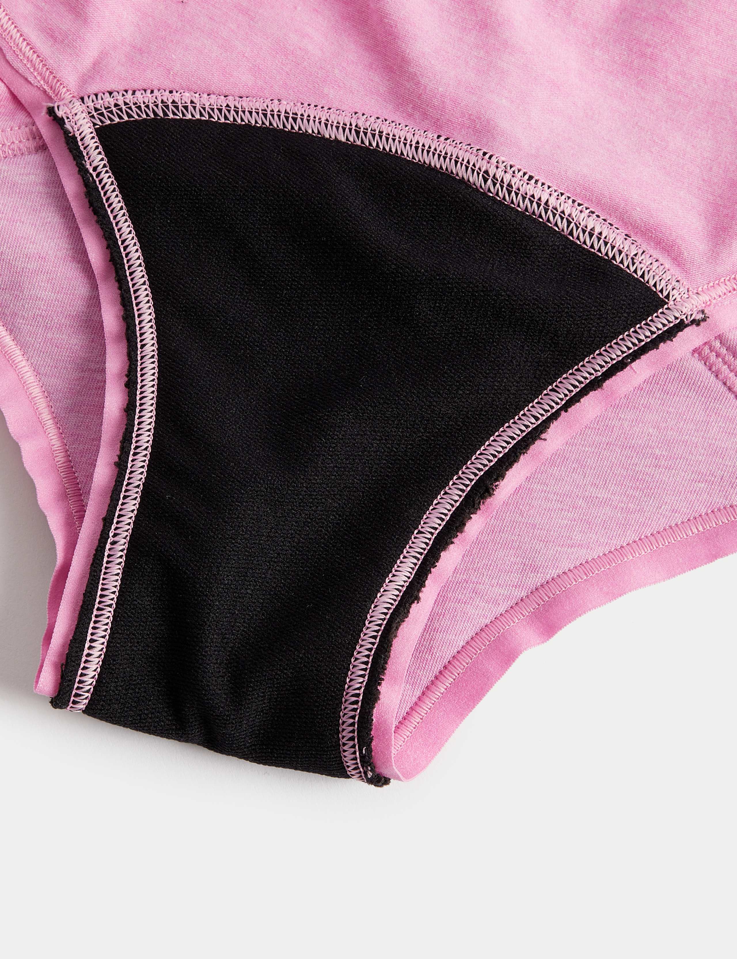 3pk Heavy Absorbency Period Knicker Shorts 7 of 7