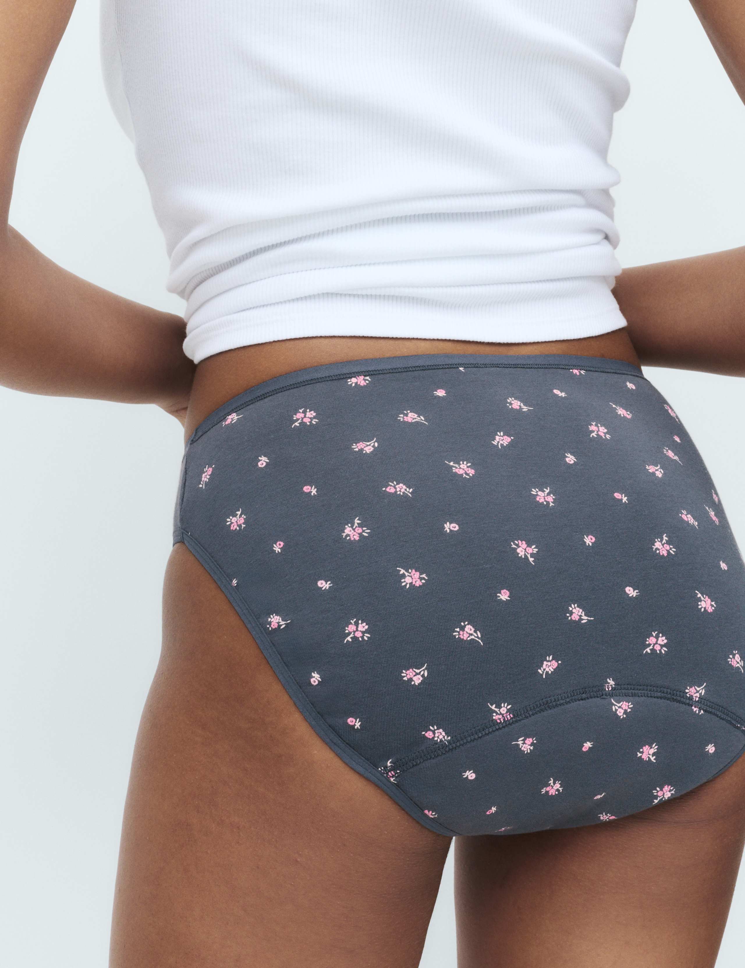 2 Pack Cotton Rich Period High Leg Knickers 4 of 6