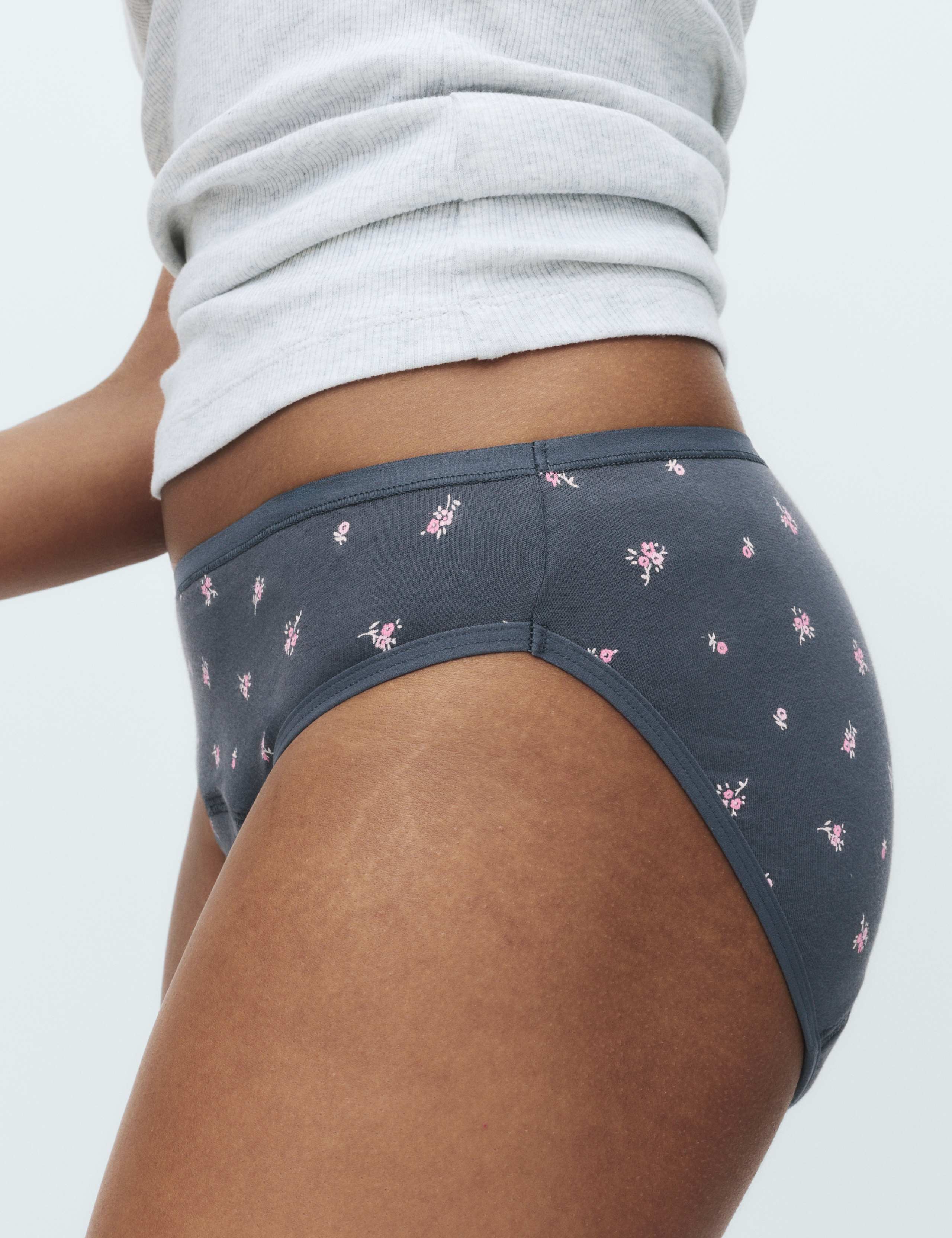 2 Pack Floral Period Bikini Knickers 3 of 6