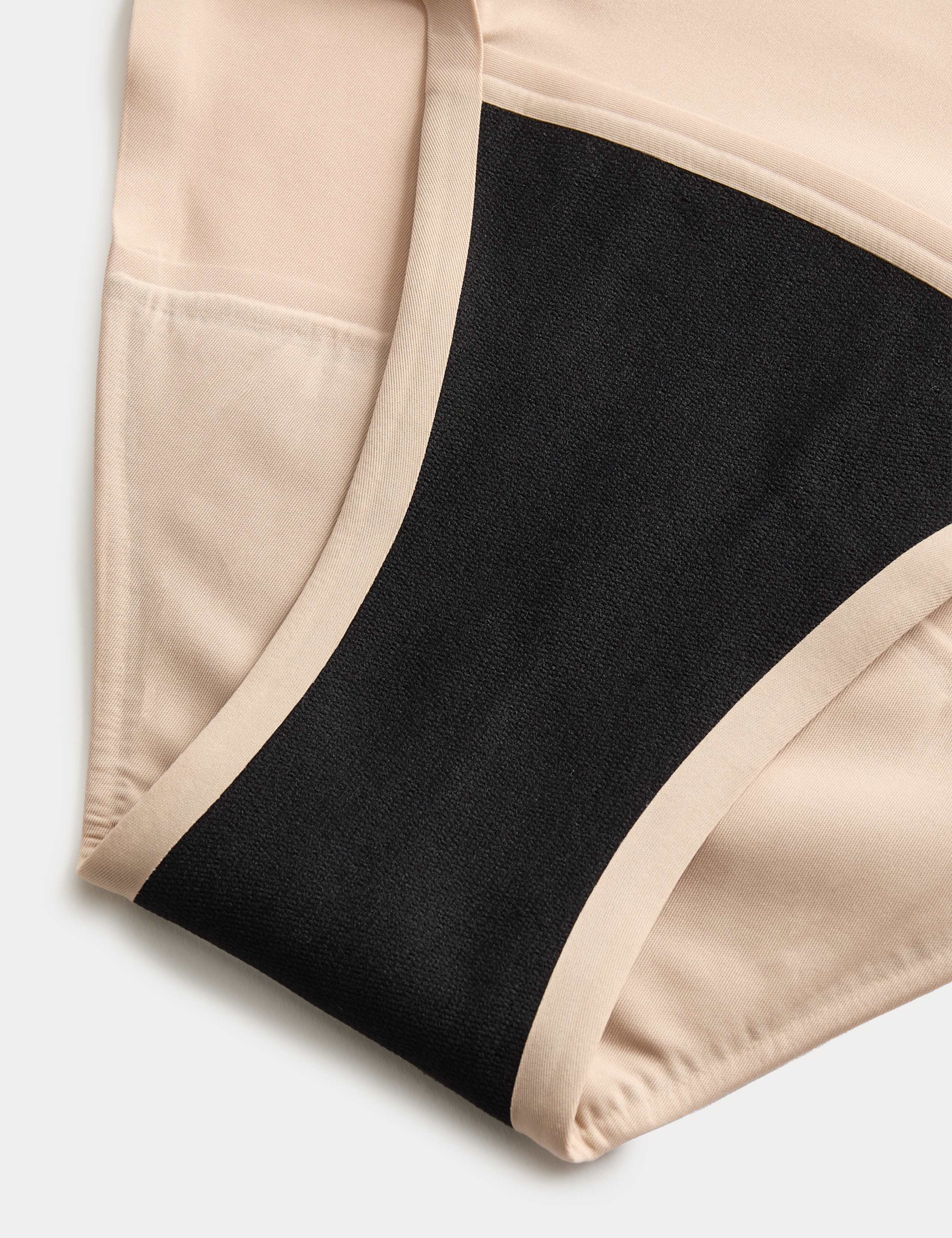 3 Pack No VPL Period Bikini Knickers 6 of 6