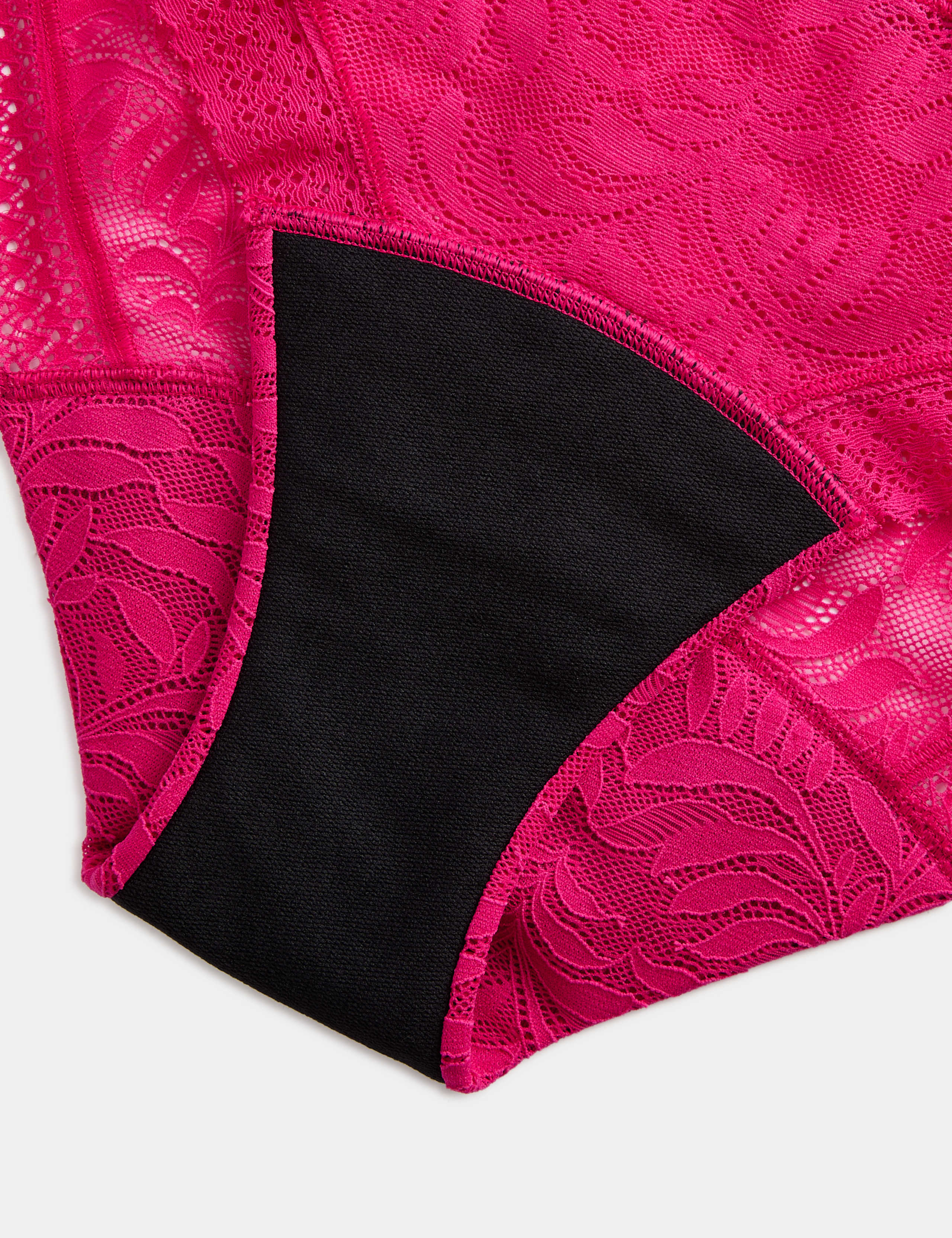 3pk Heavy Absorbency Period Bikini Knickers 7 of 7