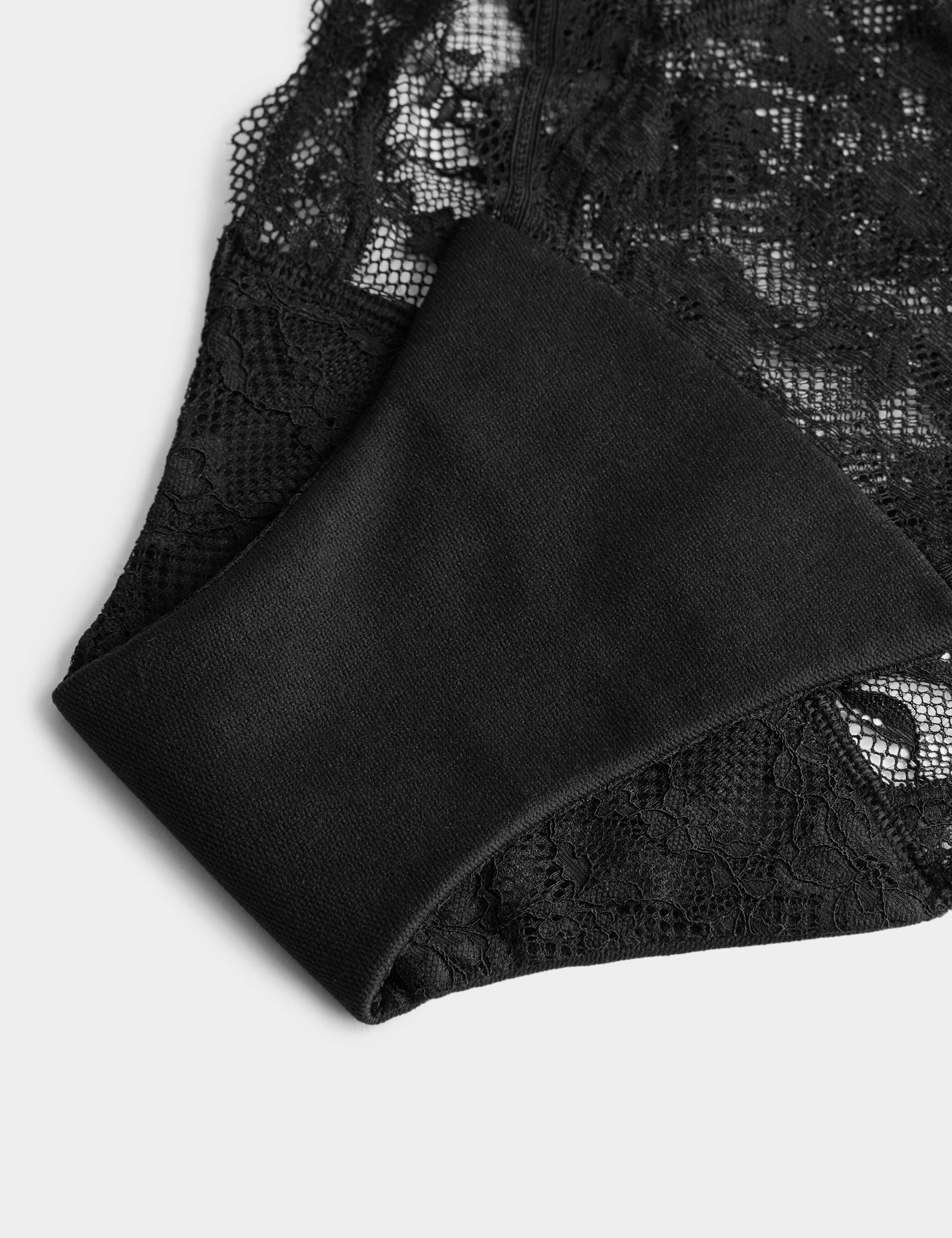 2 Pack Jasmine Lace High Leg Period Knickers 3 of 3