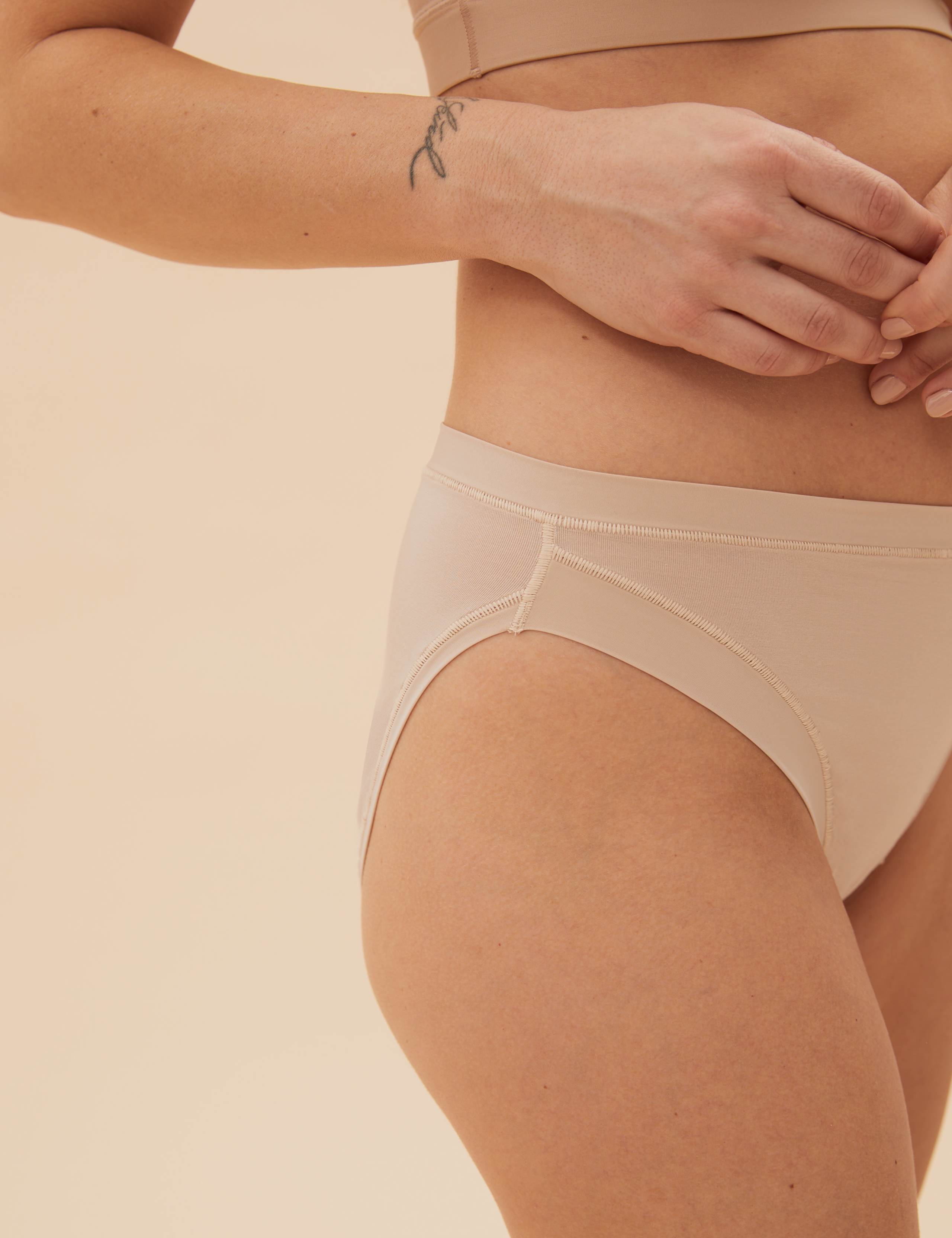 Flexifit™ Modal High Leg Knickers 2 of 4
