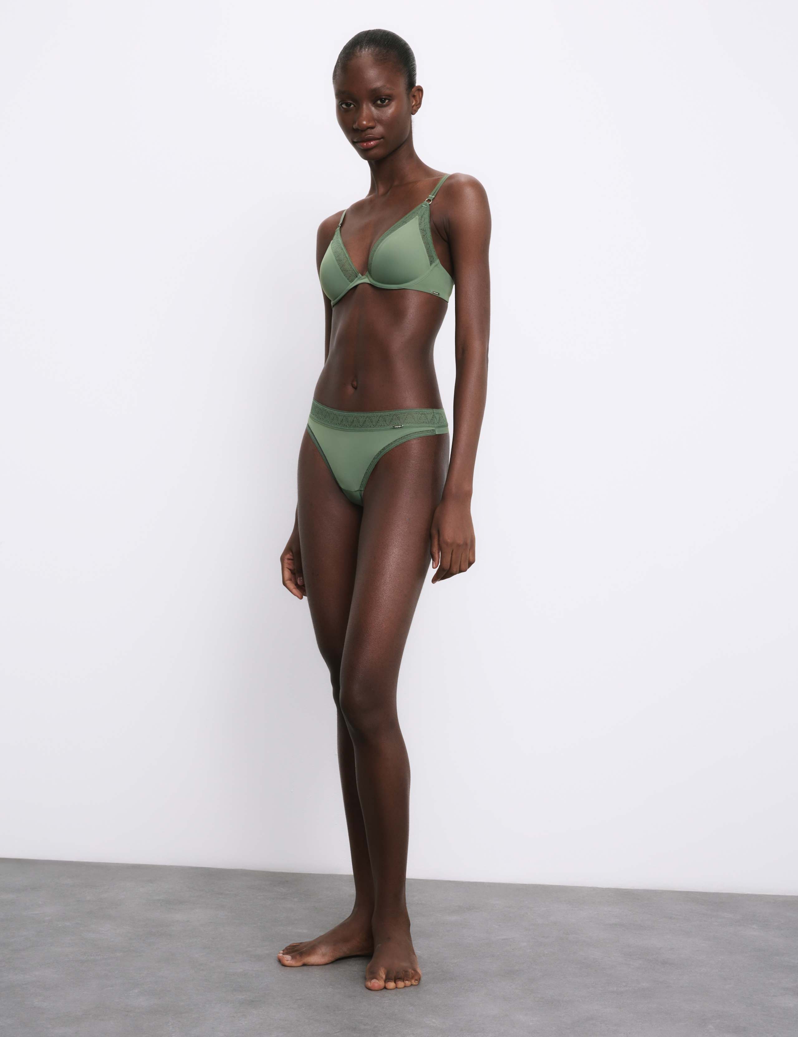 Boston Microfibre Thong 3 of 7