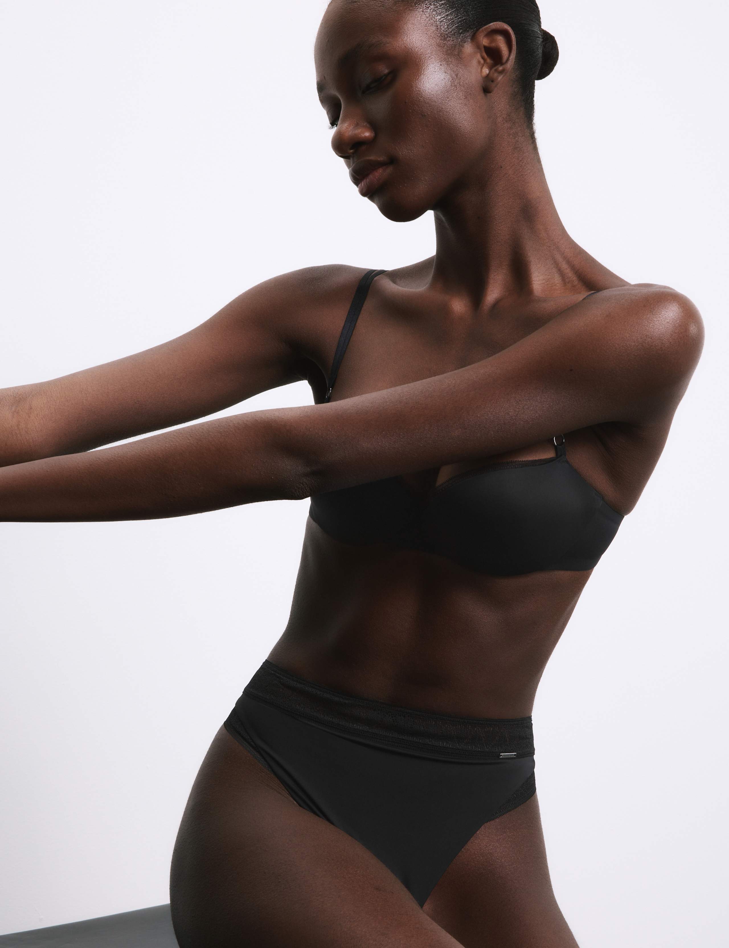 Boston Microfibre No VPL High Leg Knickers 5 of 7