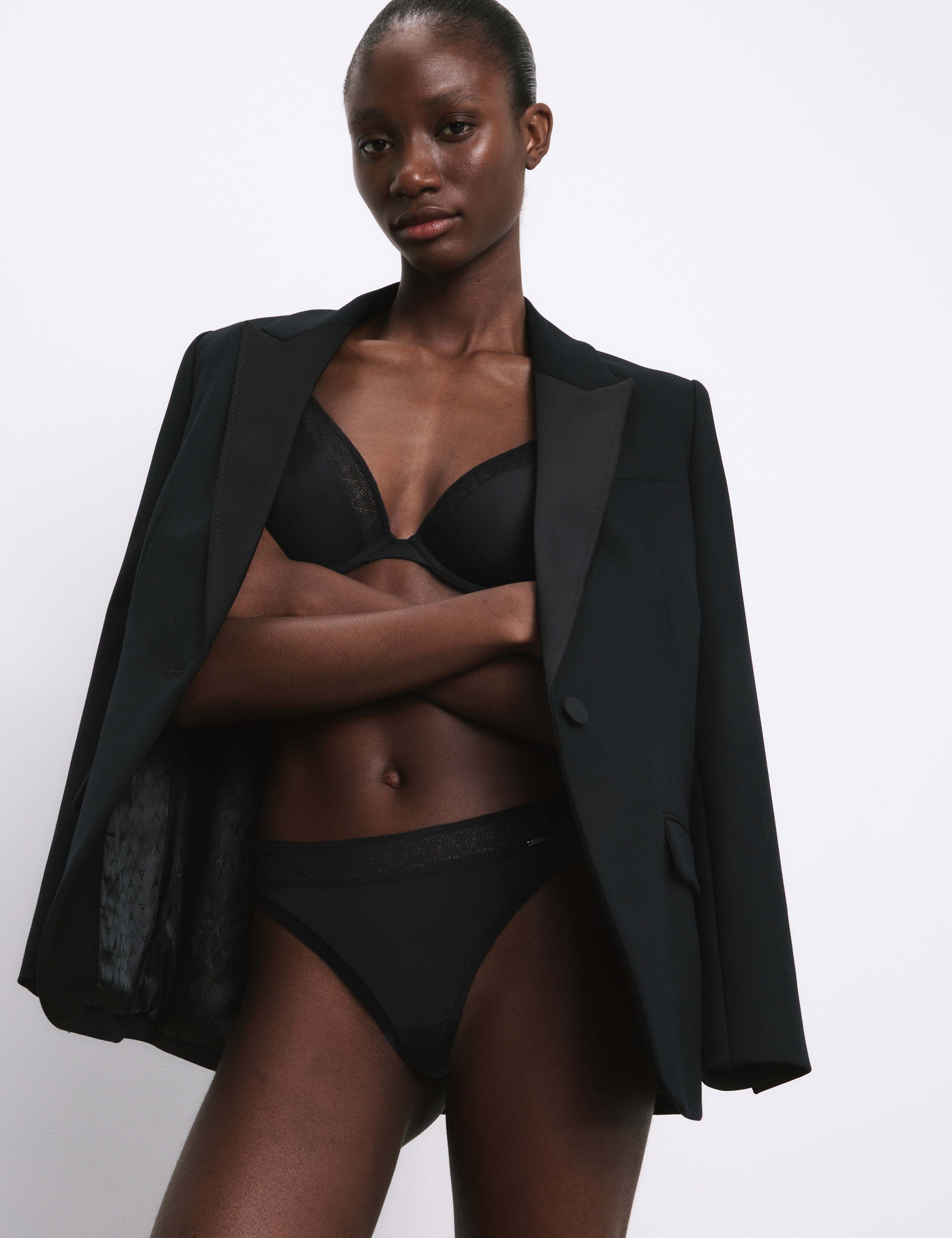 Boston Microfibre Lace Trim Wired PlungeBra 6 of 9