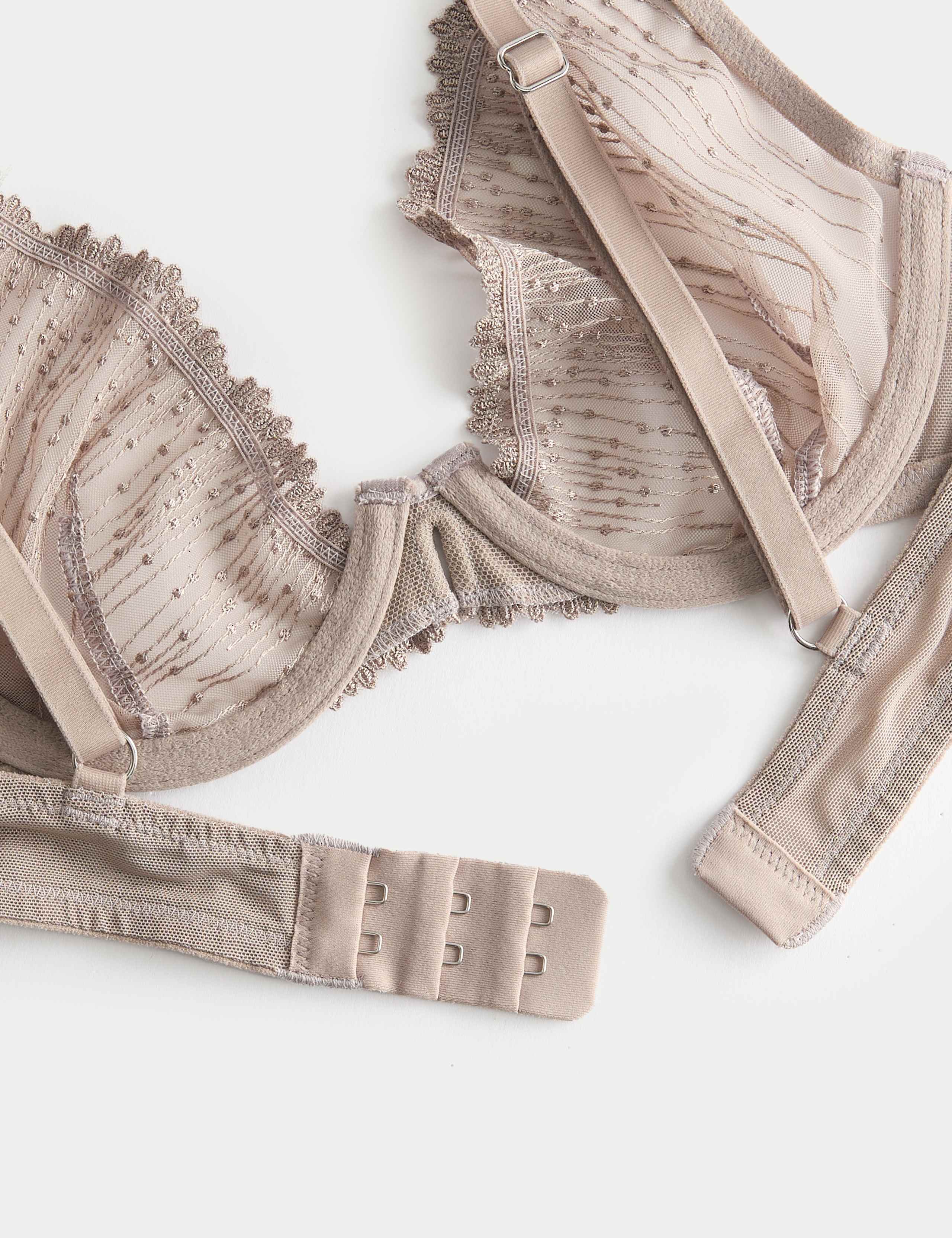 Florence Embroidery Wired Plunge Bra (A-E) 7 of 7