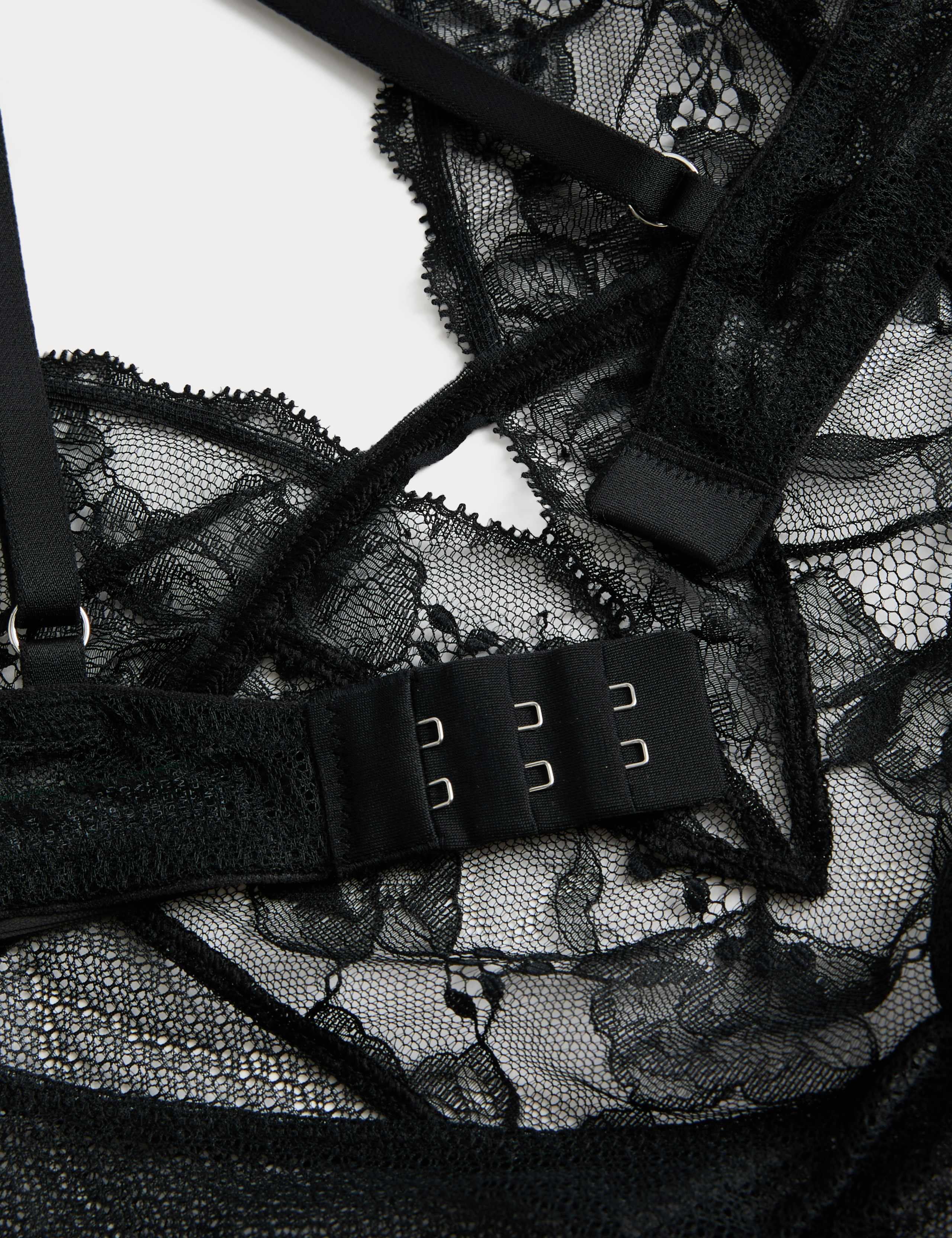 Savannah Lace Body 8 of 8