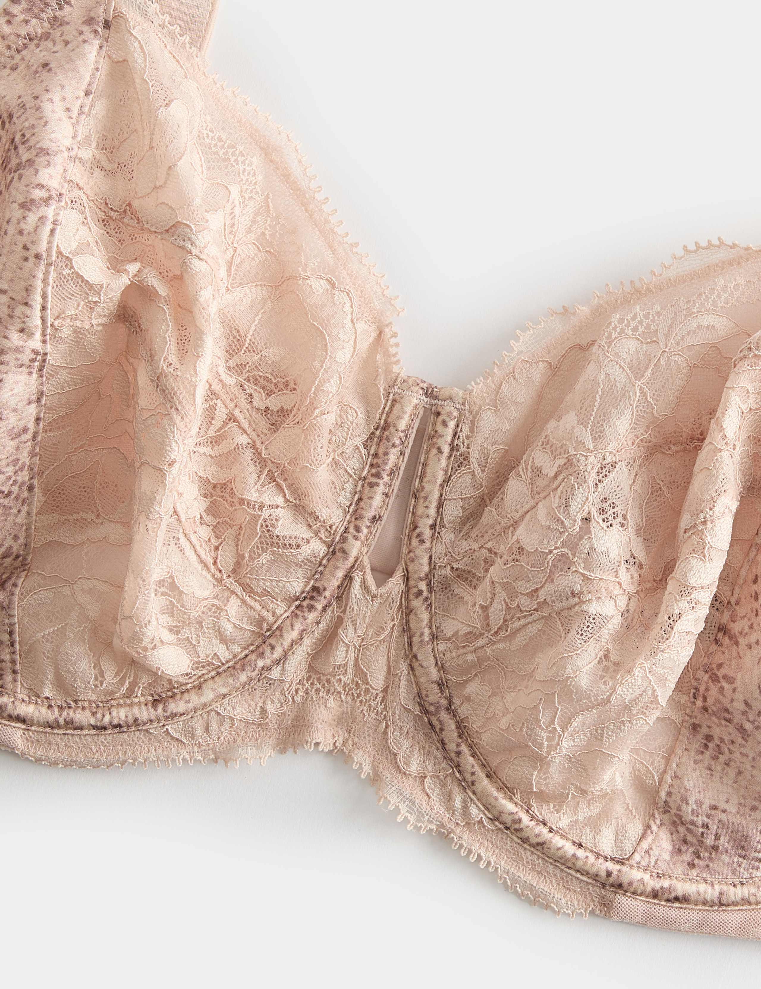 Rosalie Silk & Lace Wired Minimiser Bra (C-G) 6 of 7