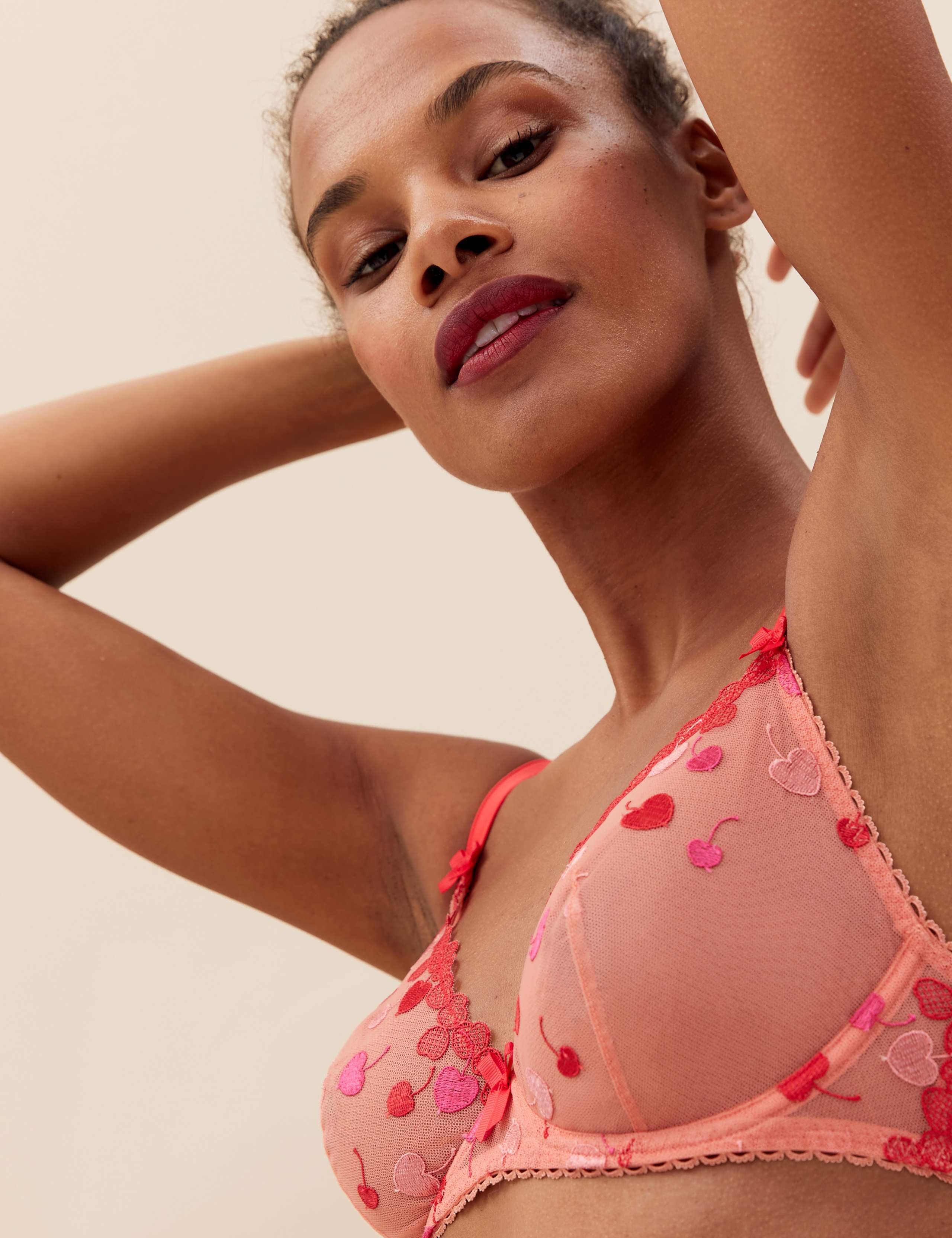 Christelle Embroidered Plunge Bra A-E 1 of 7