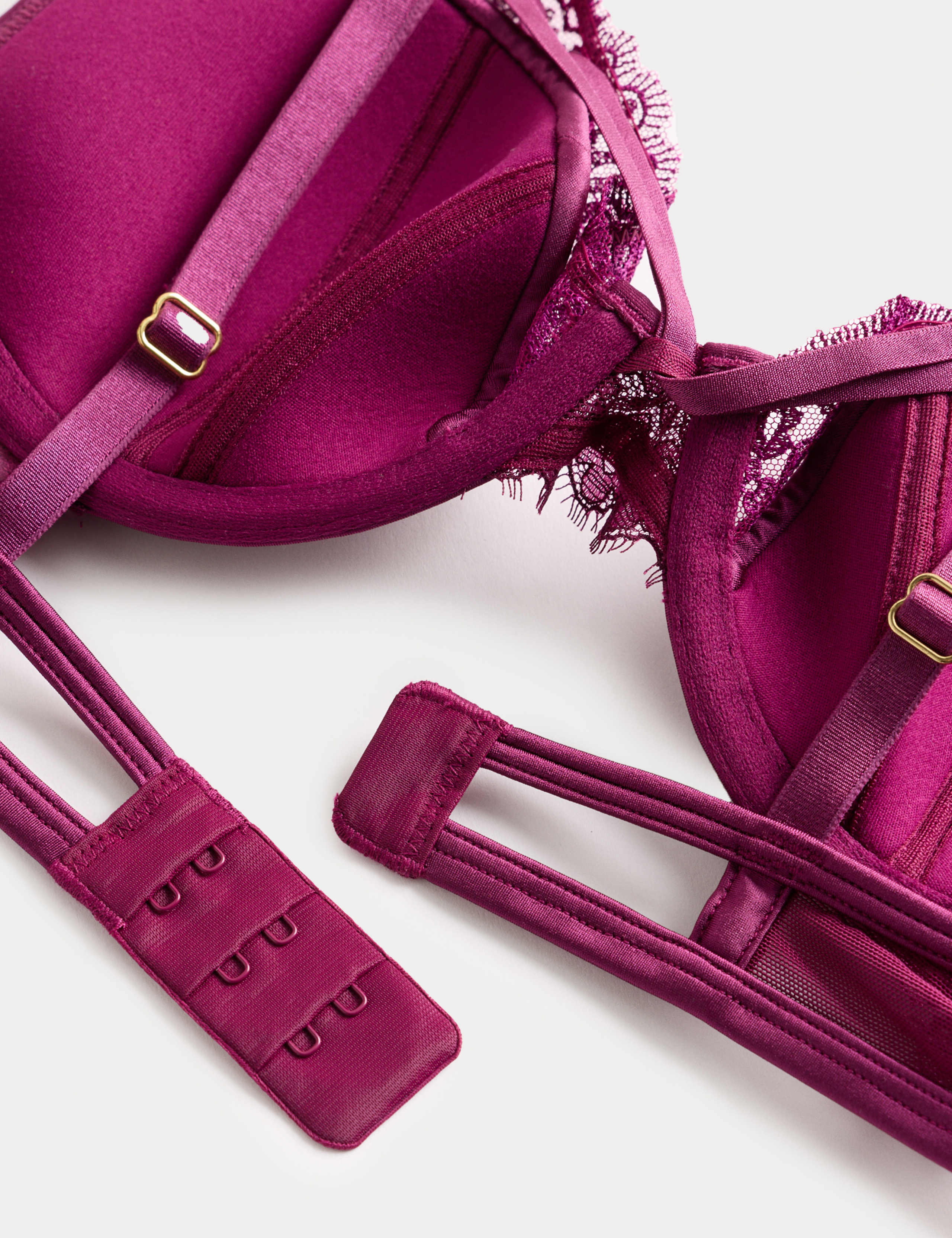 Magda Embroidery Wired Plunge Bra (A-E) 7 of 7