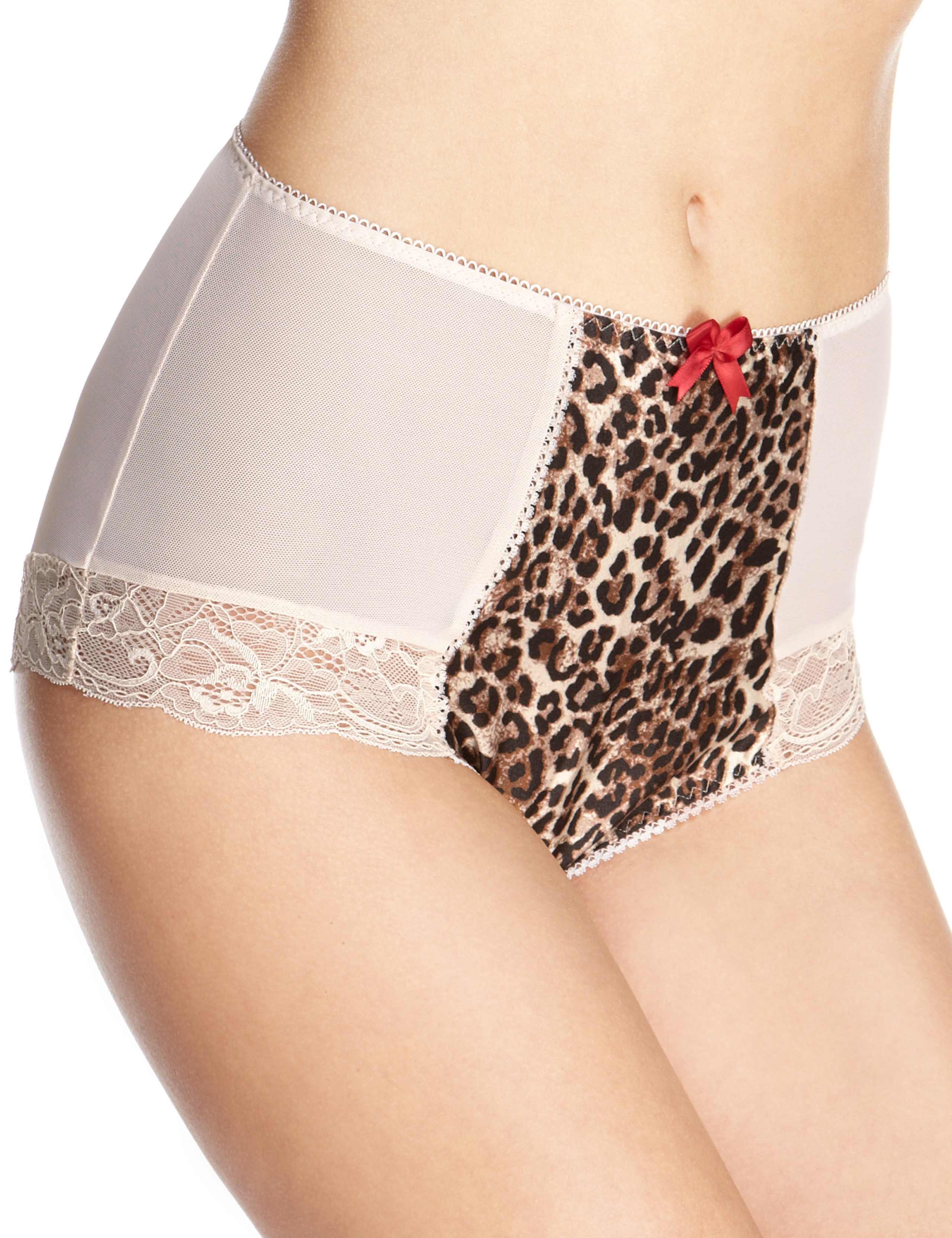 Flatter-Me™ Animal Print High Waisted Knickers 1 of 3