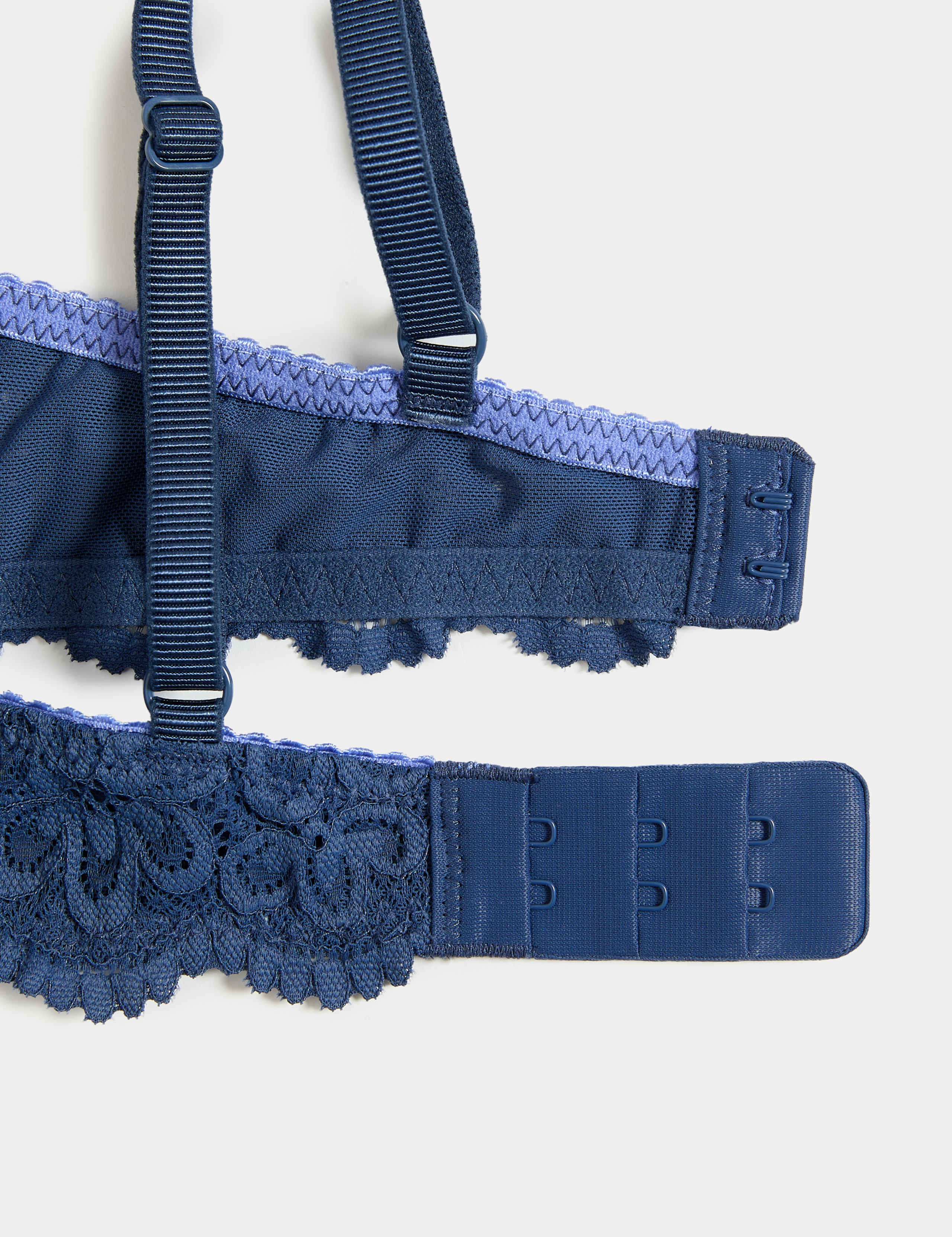 Hanna Glossie Wired Scoop Bra (A-E) 6 of 6