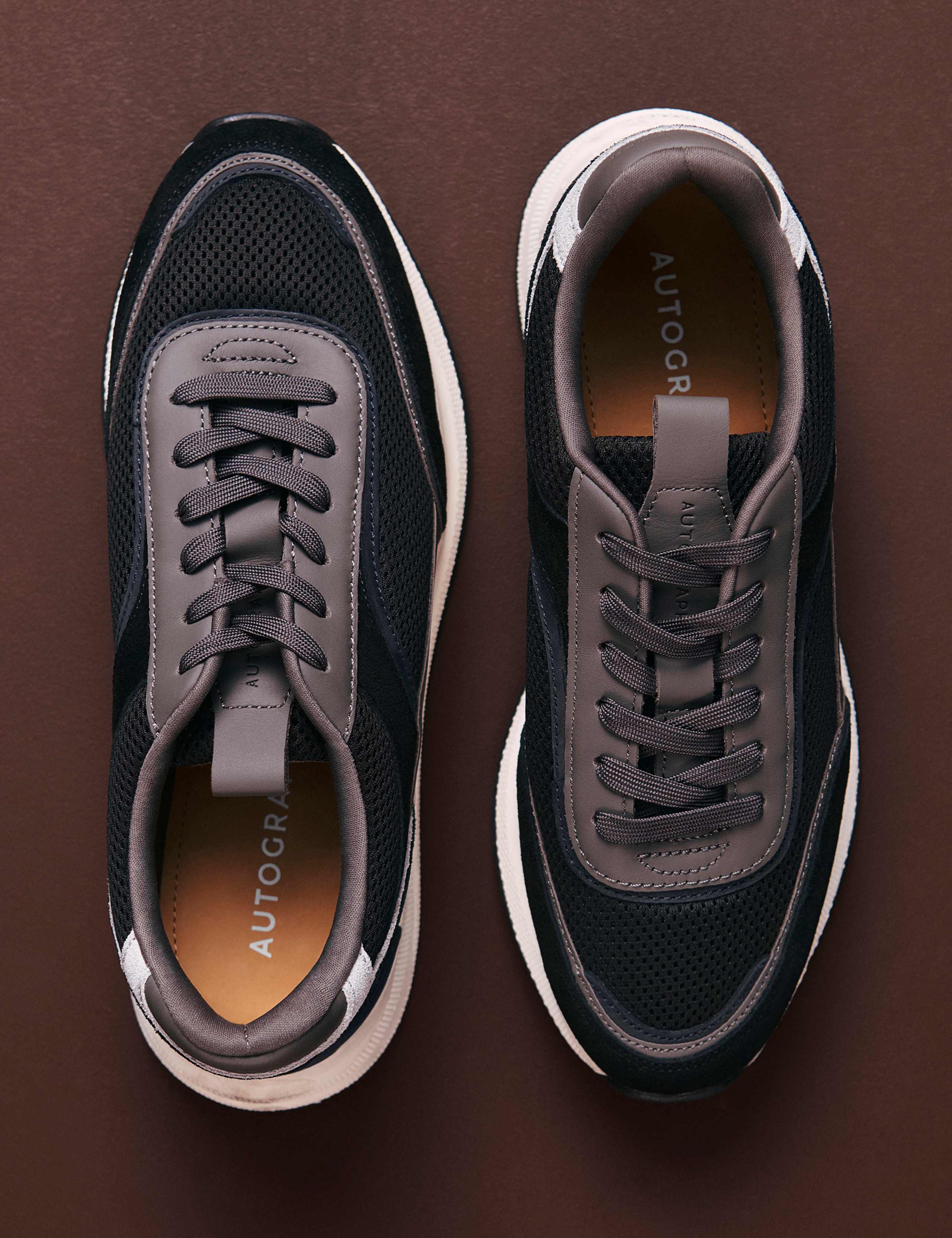 Sports Mesh Trainers 4 of 4