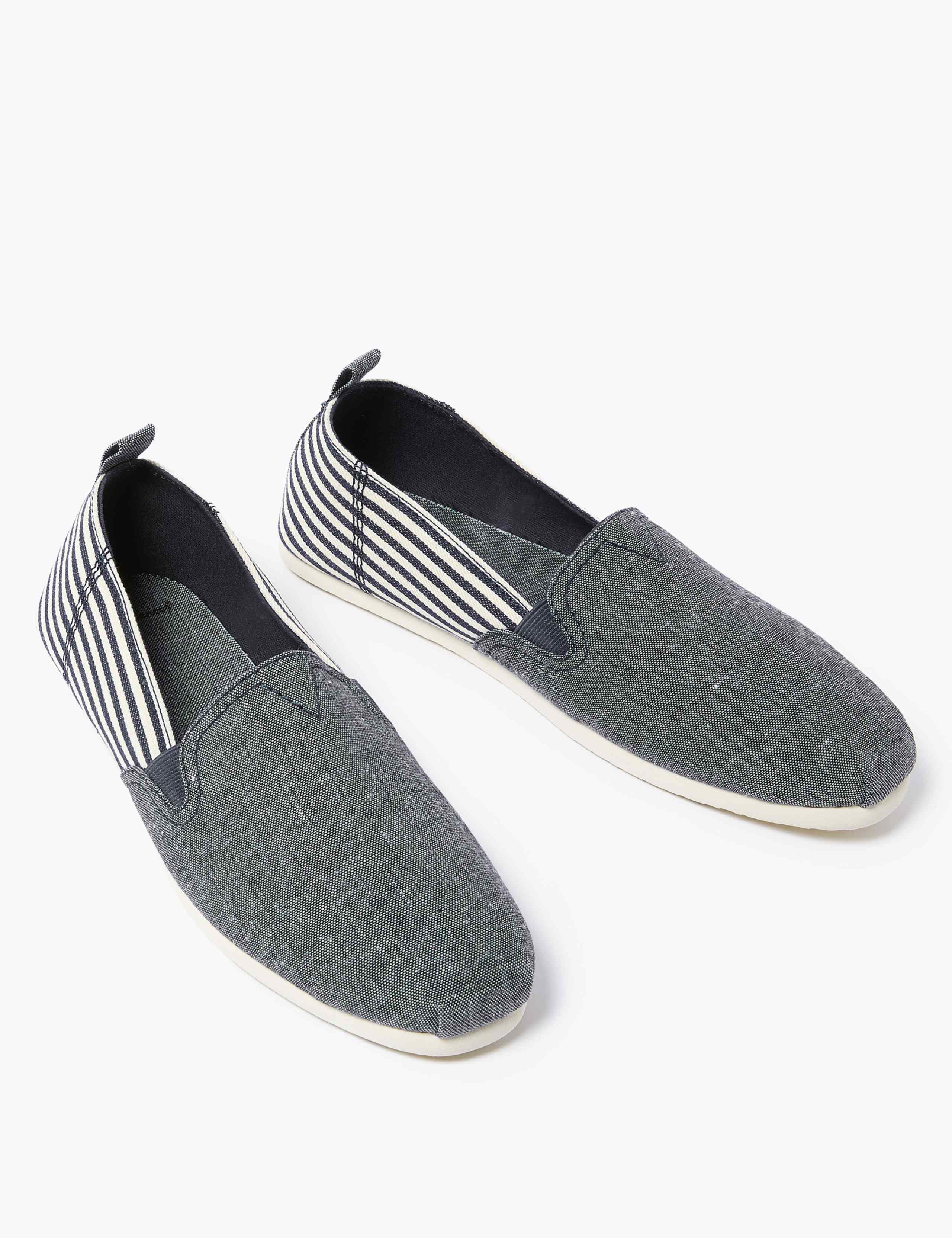 Lightweight Canvas Espadrilles 2 of 4