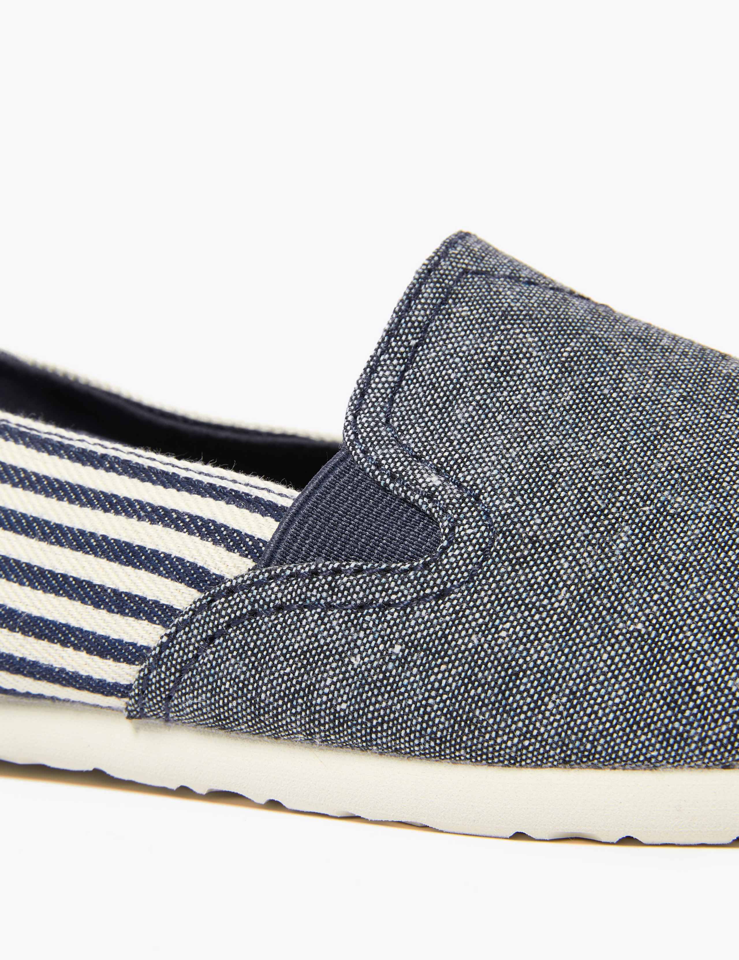 Lightweight Canvas Espadrilles 3 of 4