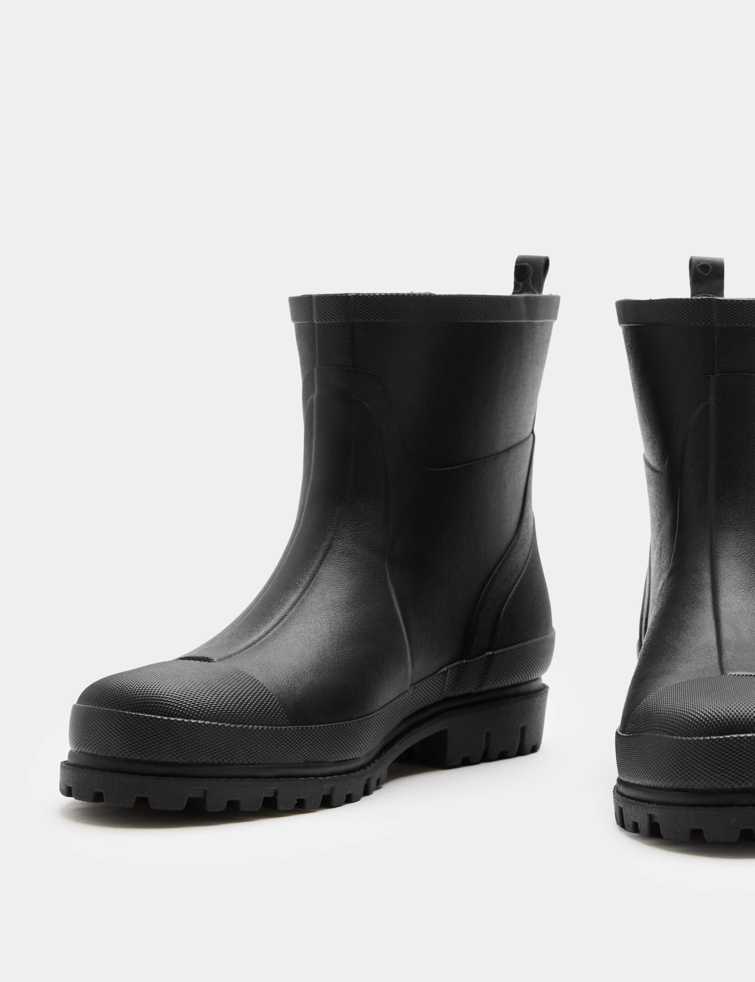 Short Wellington Boots 1 of 3