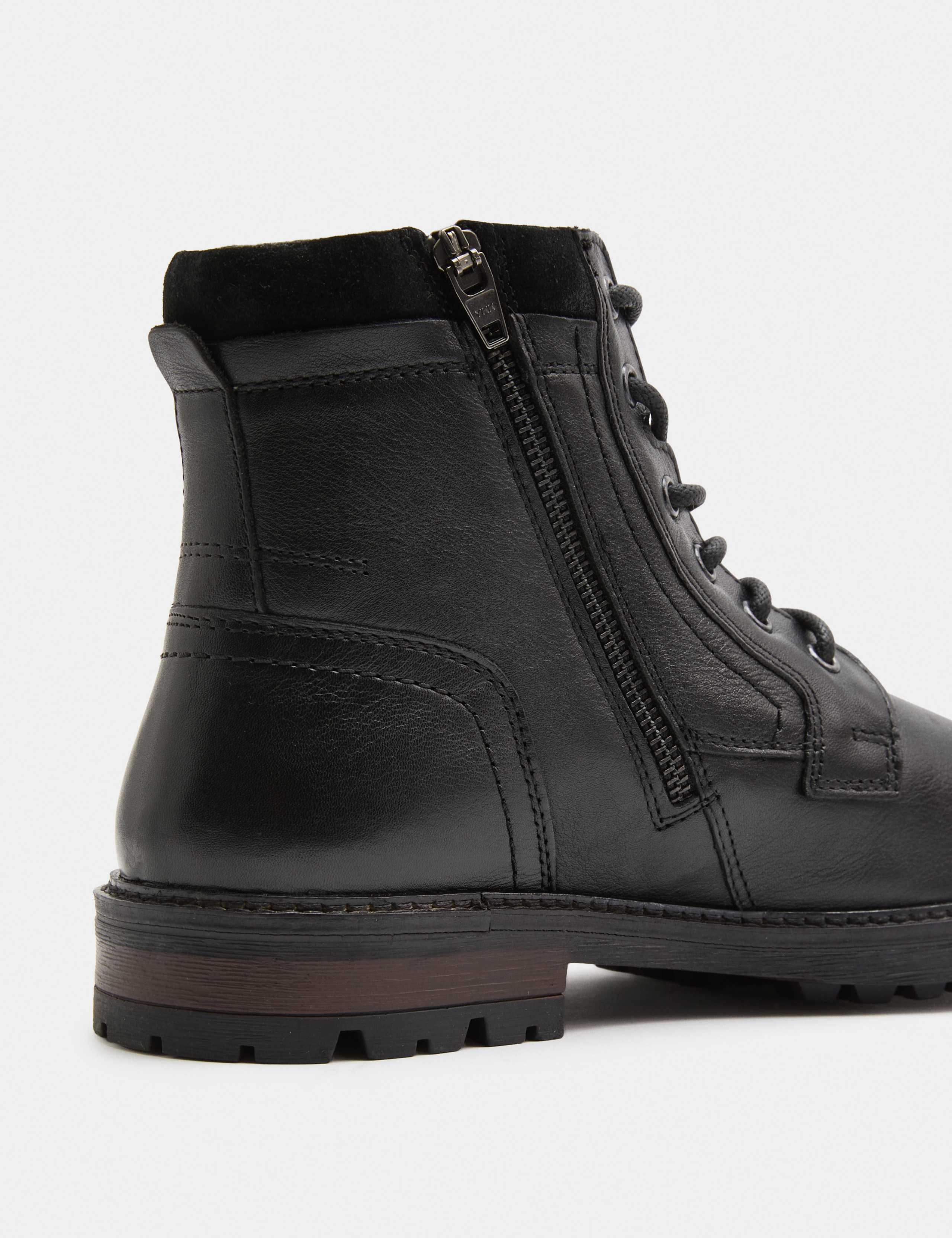 Leather Lace Up Shock Resistant Casual Boots 3 of 4