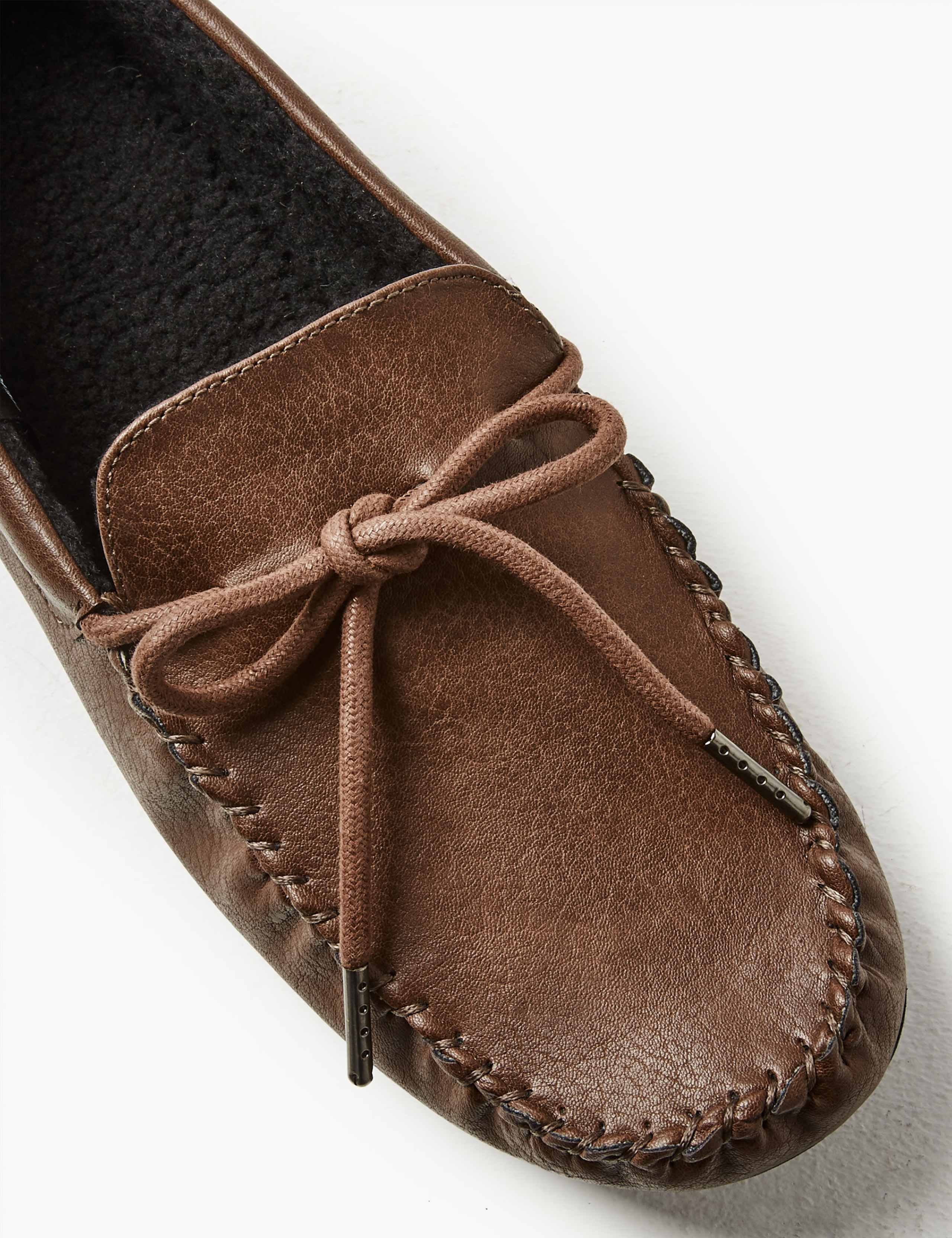 Moccasin Slippers with Freshfeet™ 4 of 6