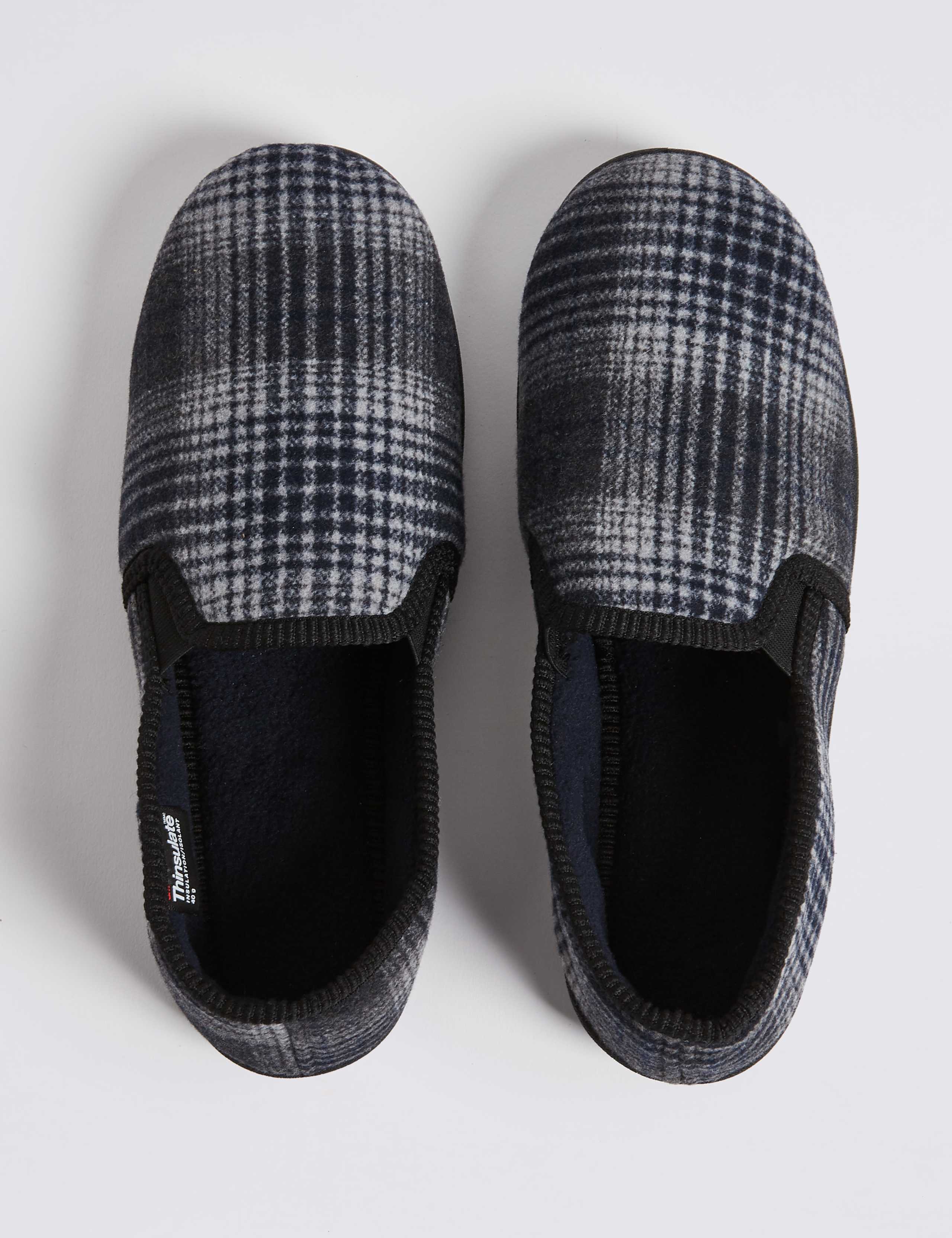 Checked Slippers 3 of 5