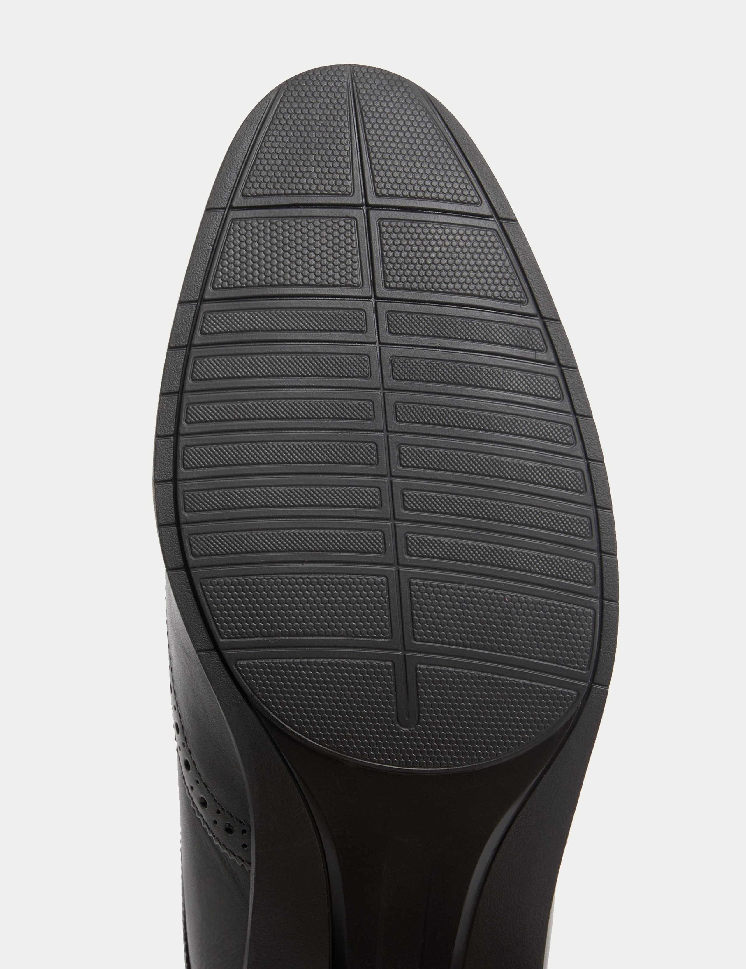 Wide Fit Airflex™ Leather Brogues 4 of 4