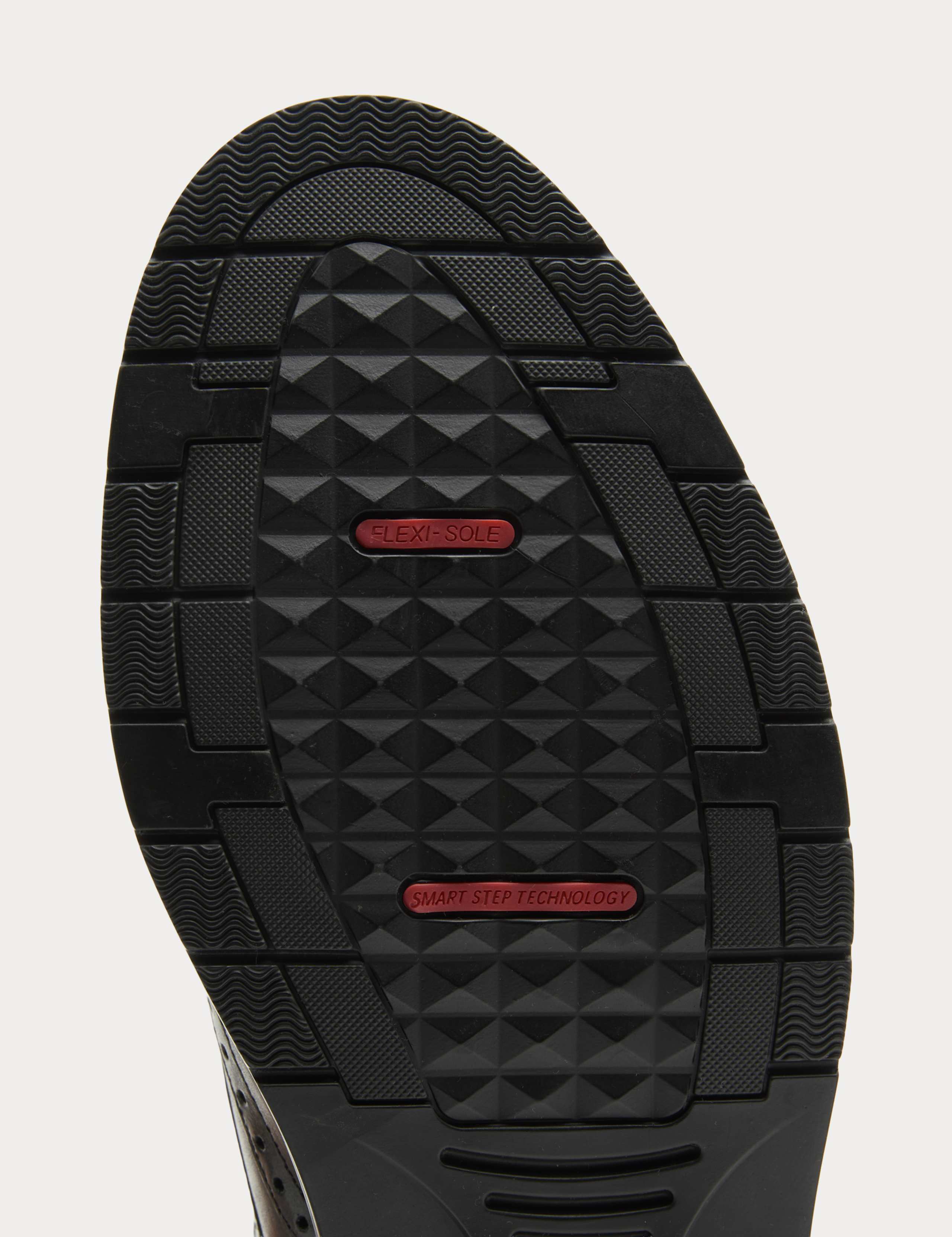 Wide Fit Airflex ™ Leather Brogues 4 of 4