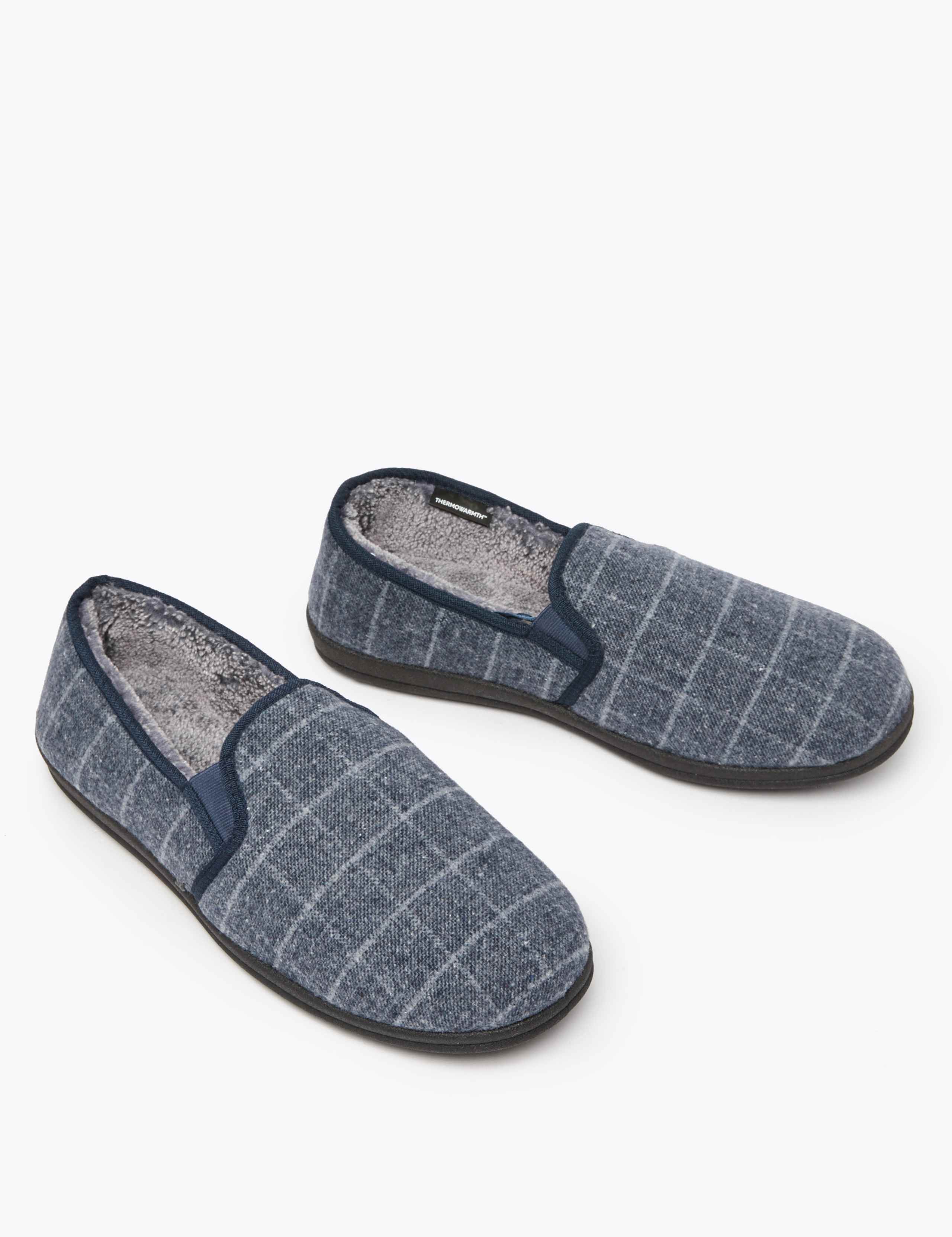 Checked Slippers 3 of 6