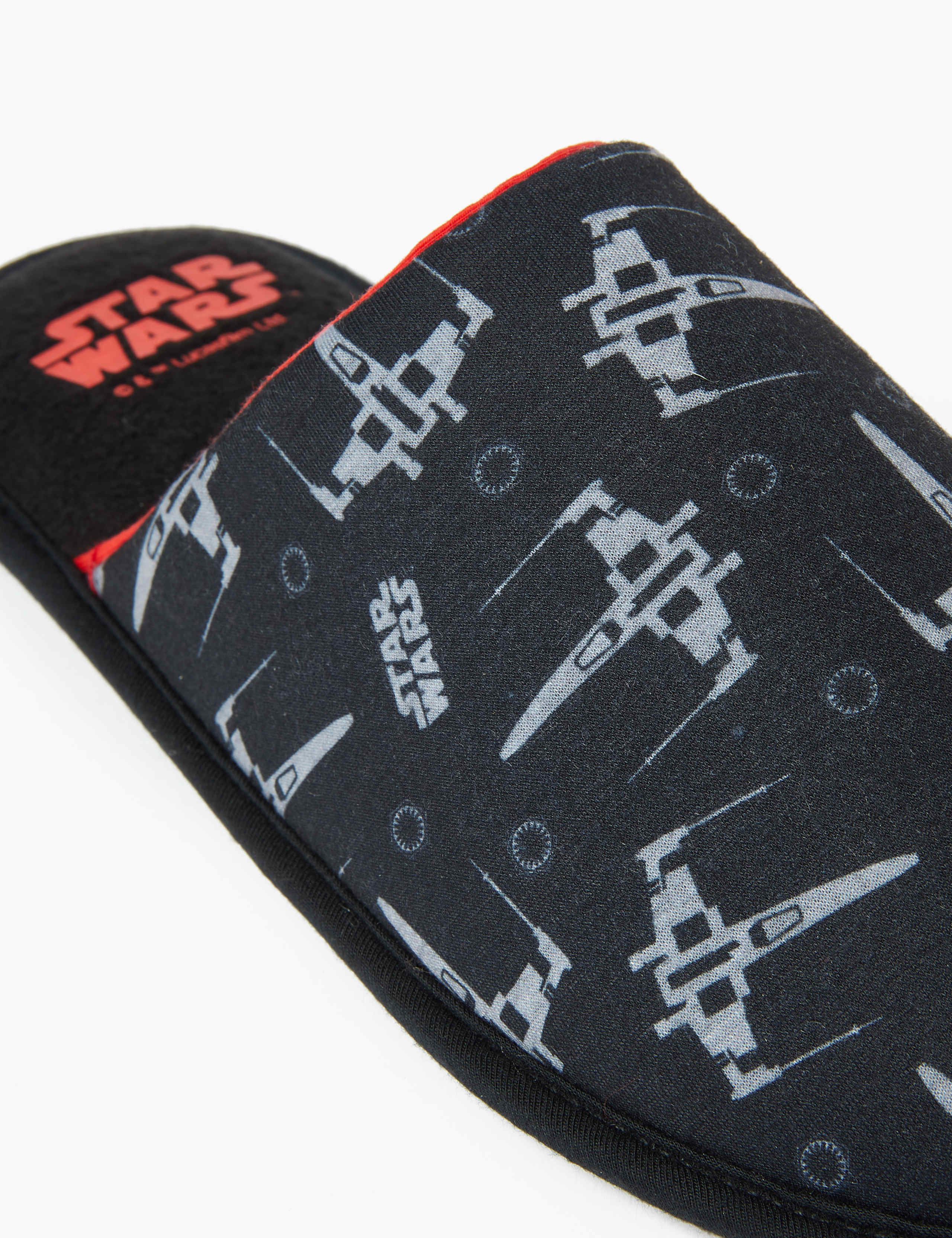 Star Wars™ Mule Slippers with FreshFeet™ 3 of 4
