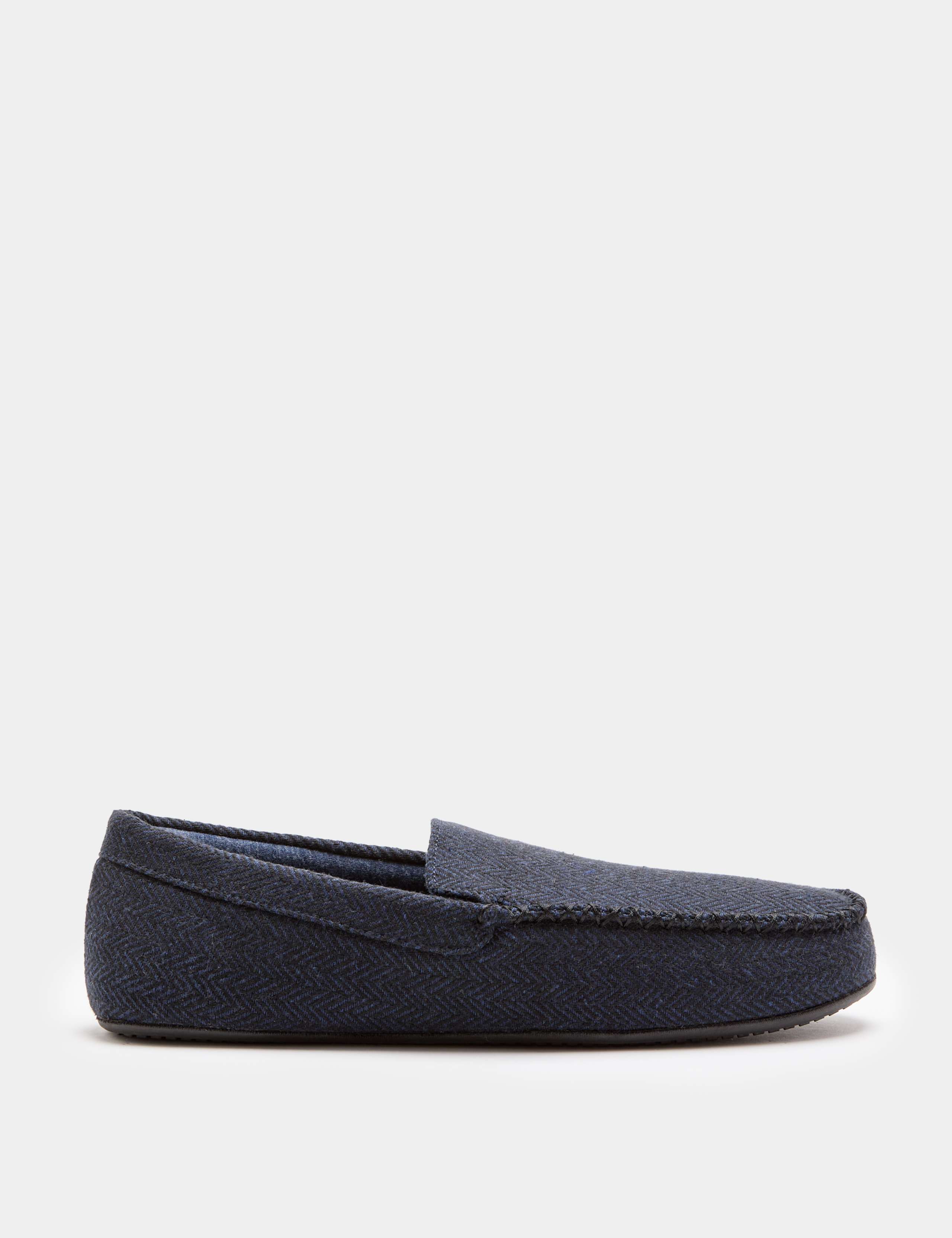 Herringbone Moccasin Slippers with Freshfeet™ 2 of 3