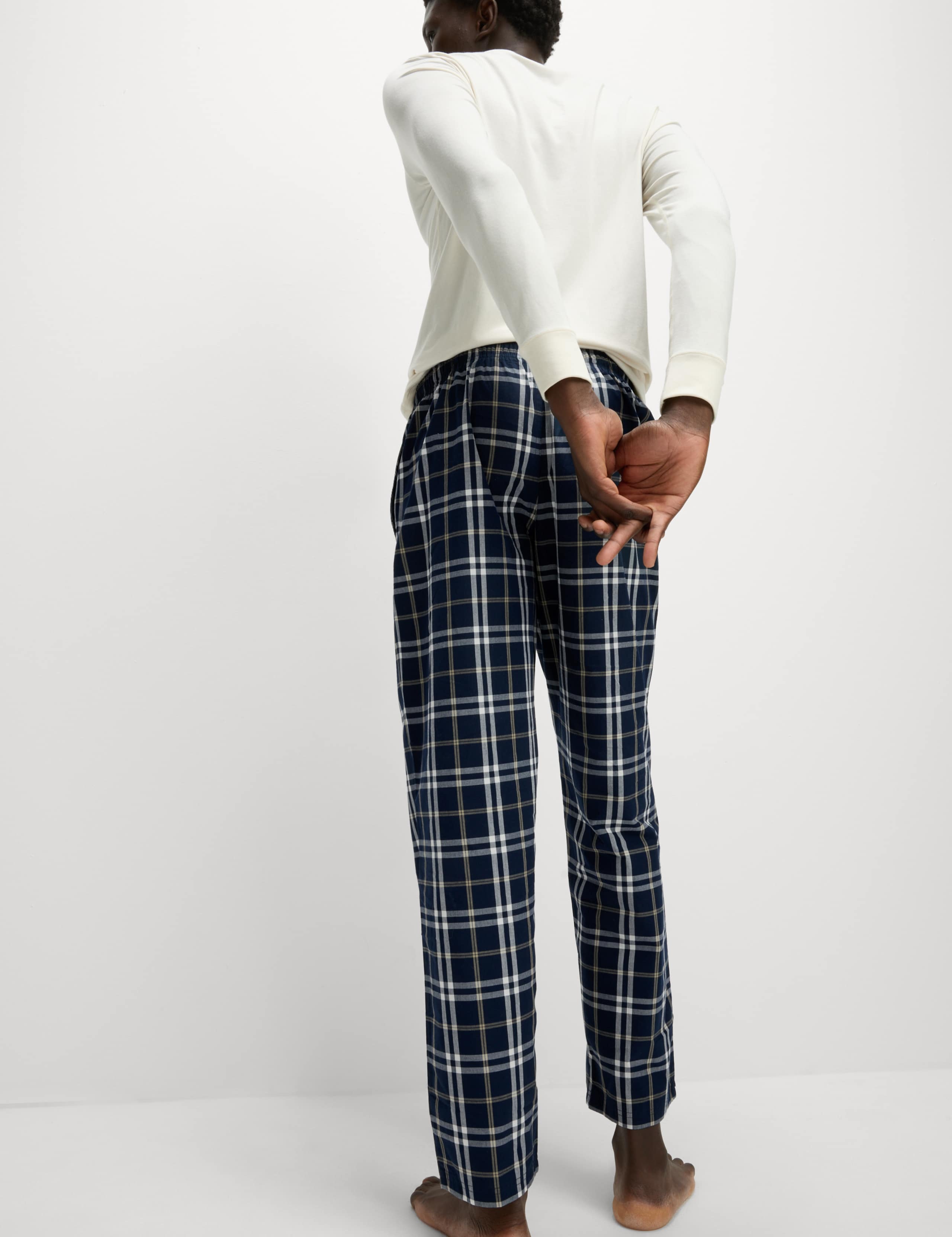 2pk Pure Cotton Checked Pyjama Bottoms
his 5 of 6